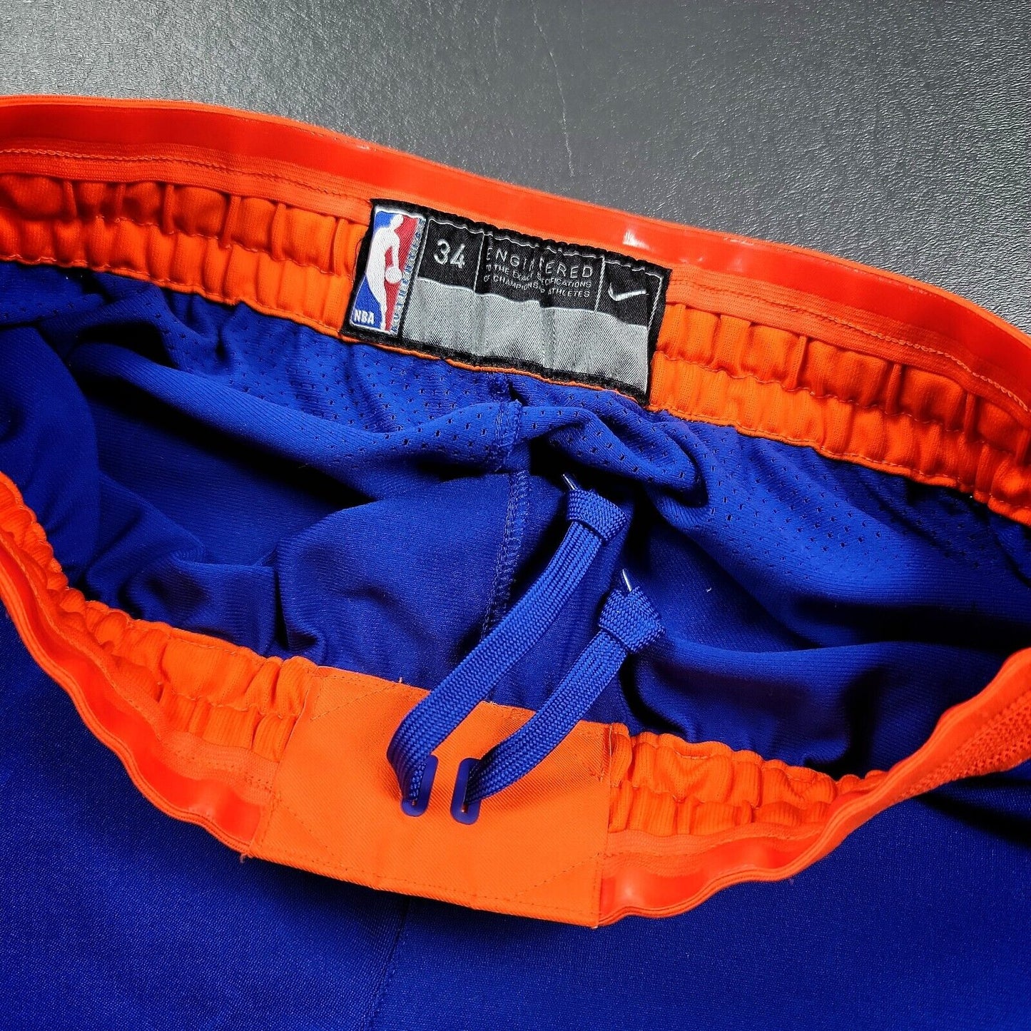 100% Authentic New York Knicks Pro Cut Game Shorts Size 34 M Mens