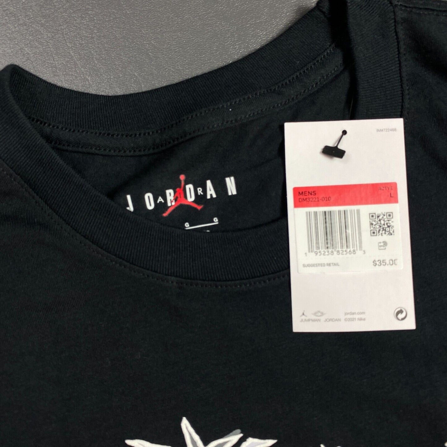 100% Authentic Michael Jordan Brand Art T Shirt Size L Mens Nike