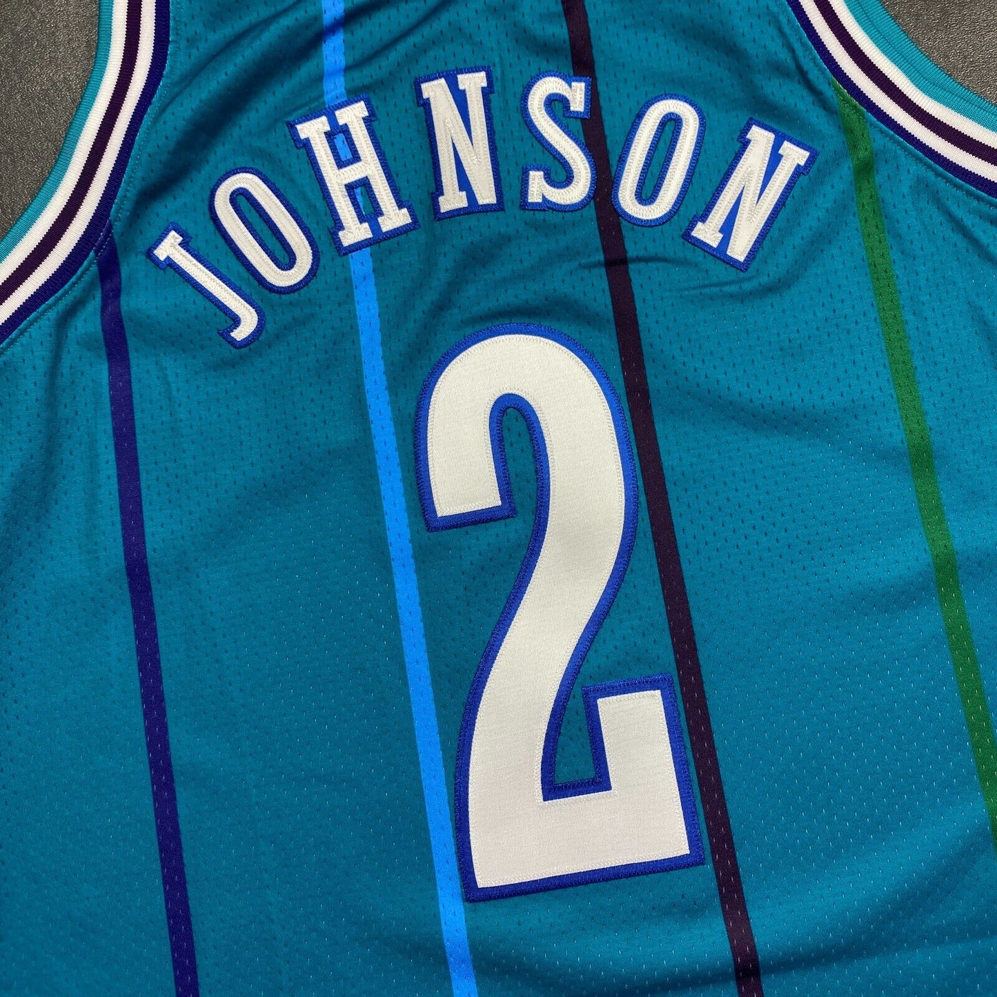 100% Authentic Larry Johnson Mitchell Ness 92 93 Hornets Jersey Size 44 L Mens
