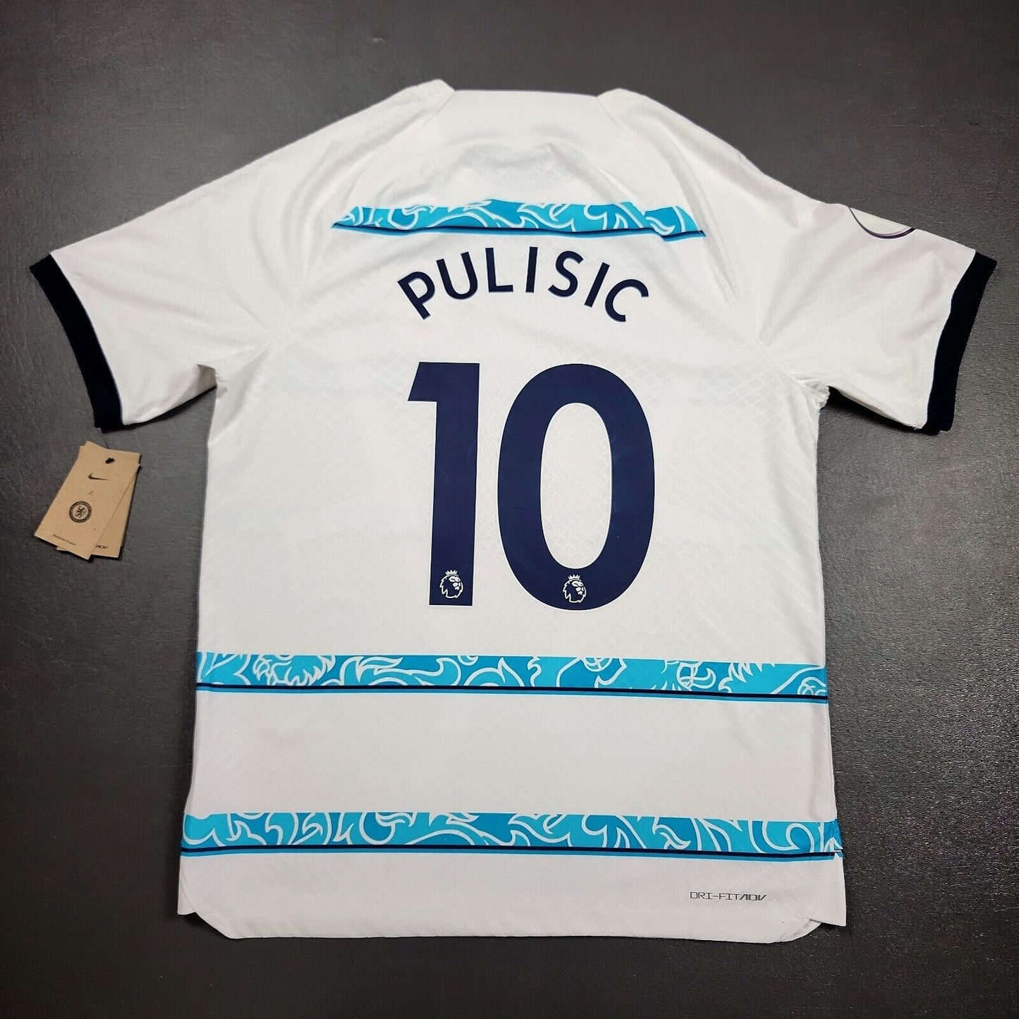 100% Authentic Christian Pulisic Chelsea Football Club Nike Jersey Size L Mens