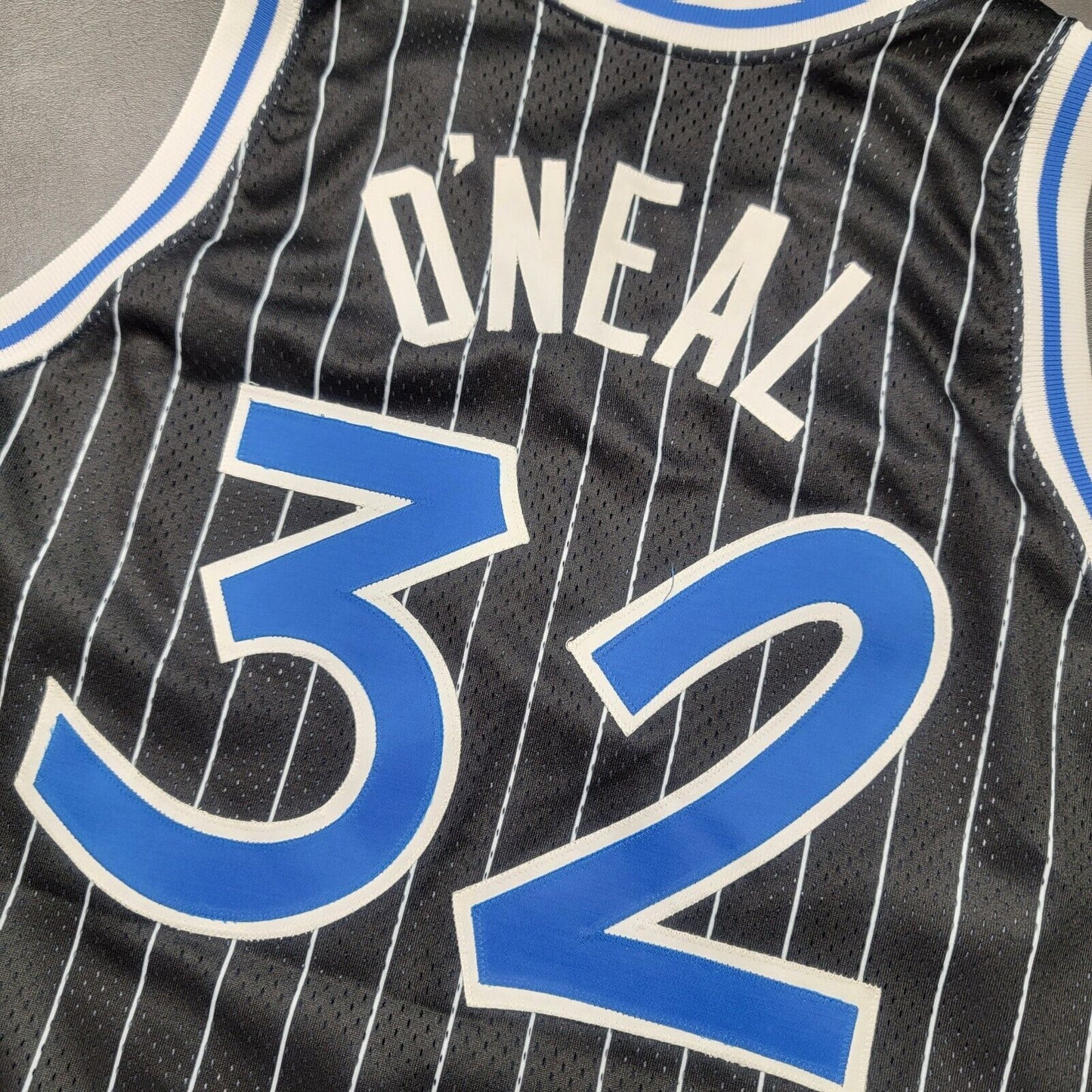 100% Authentic Shaquille O'Neal Vintage Champion Magic Jersey Size 44 L pro cut