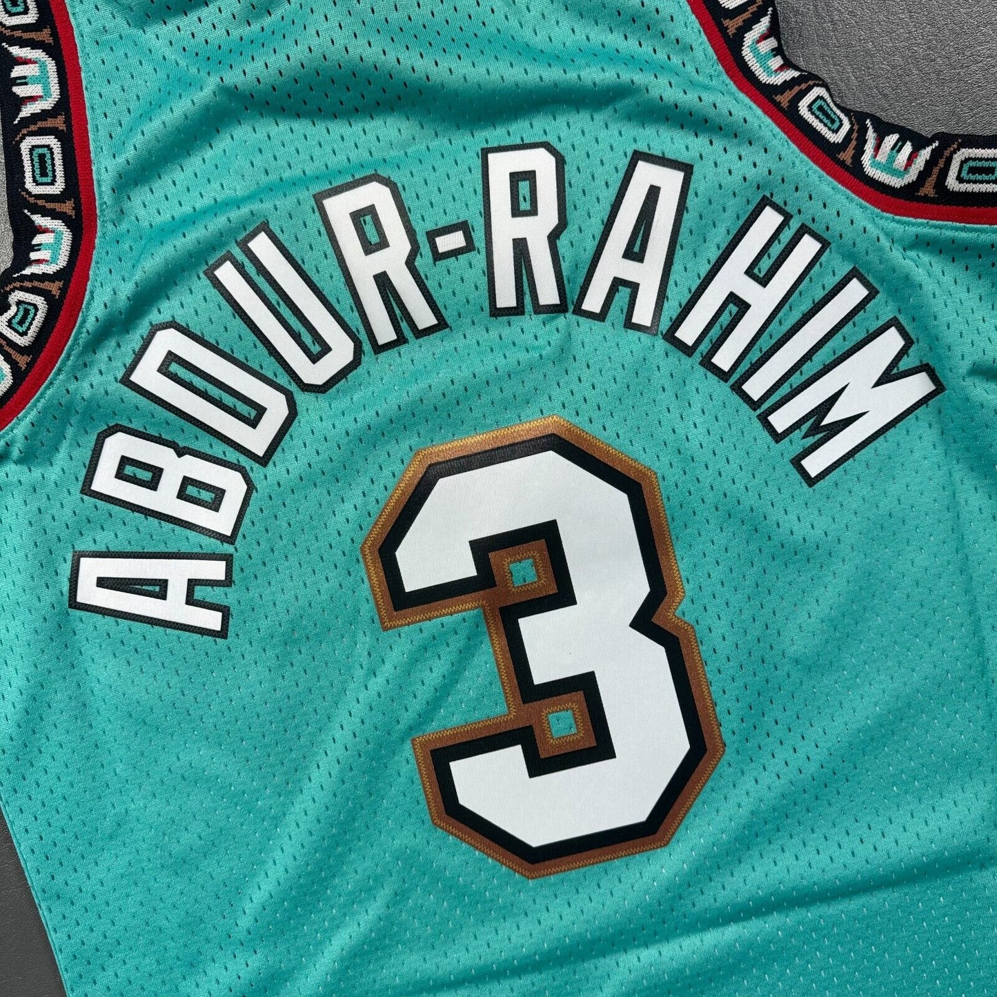 100% Authentic Shareef Abdur Rahim Mitchell Ness 96 97 Grizzlies Jersey M 40