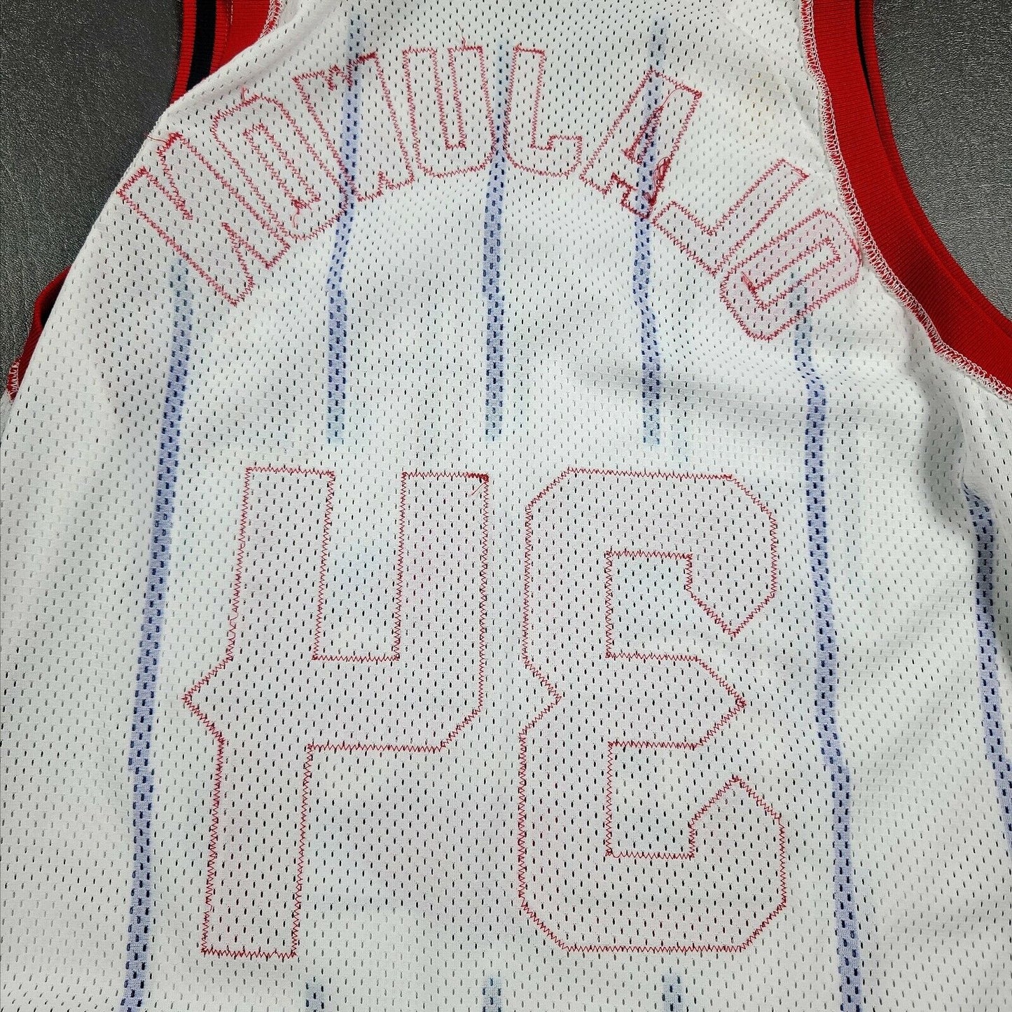 100% Authentic Hakeem Olajuwon Vintage Champion 96 97 Rockets Pro Cut Jersey