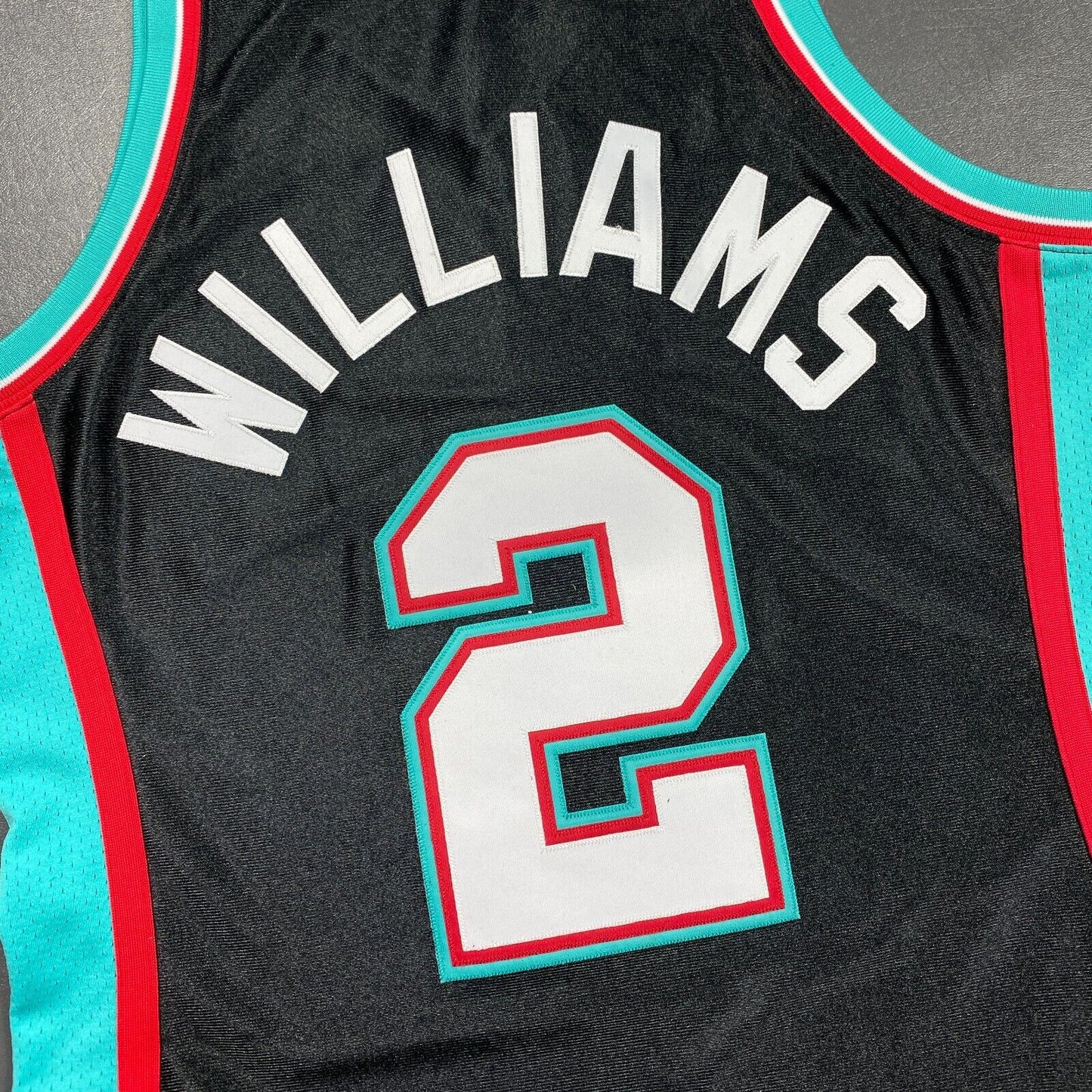 100% Authentic Jason Williams Mitchell Ness 01 02 Grizzlies Jersey Size 40 M