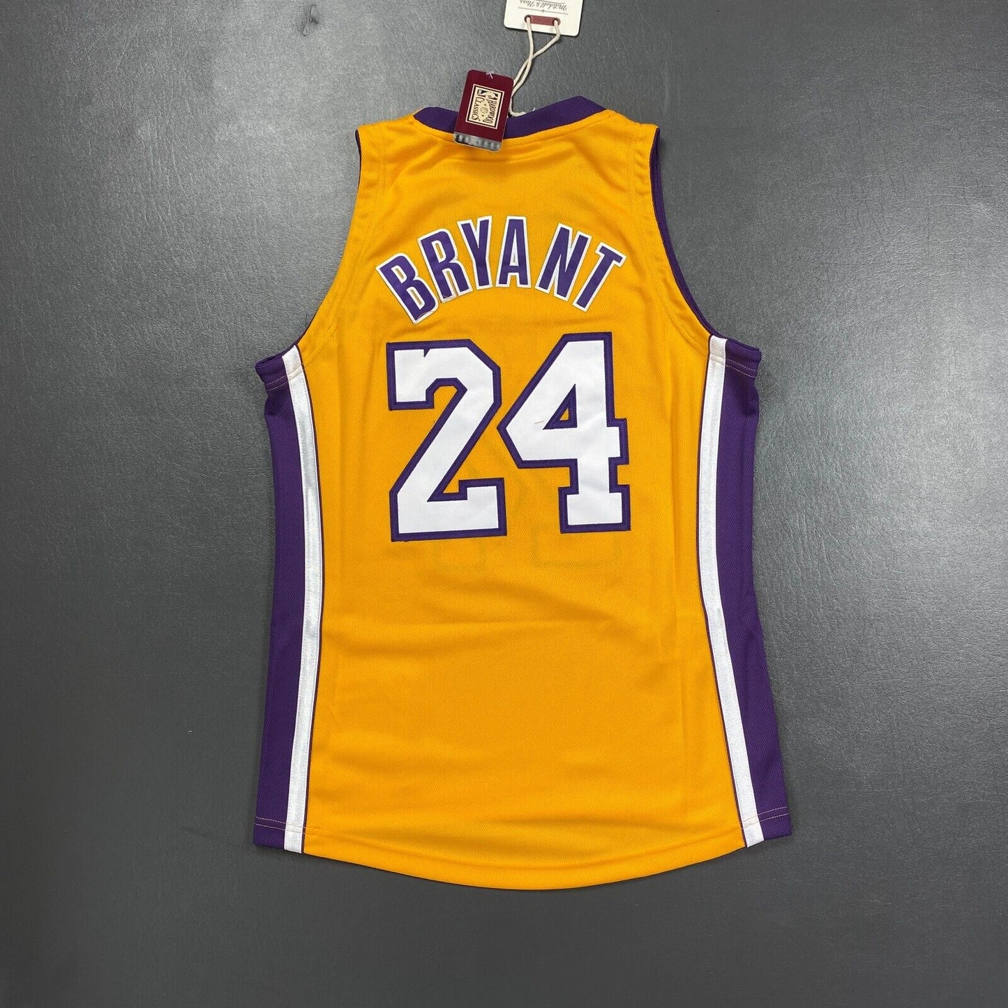 100% Authentic Kobe Bryant Mitchell Ness 08 09 LA Lakers Jersey Size 40 M Mens
