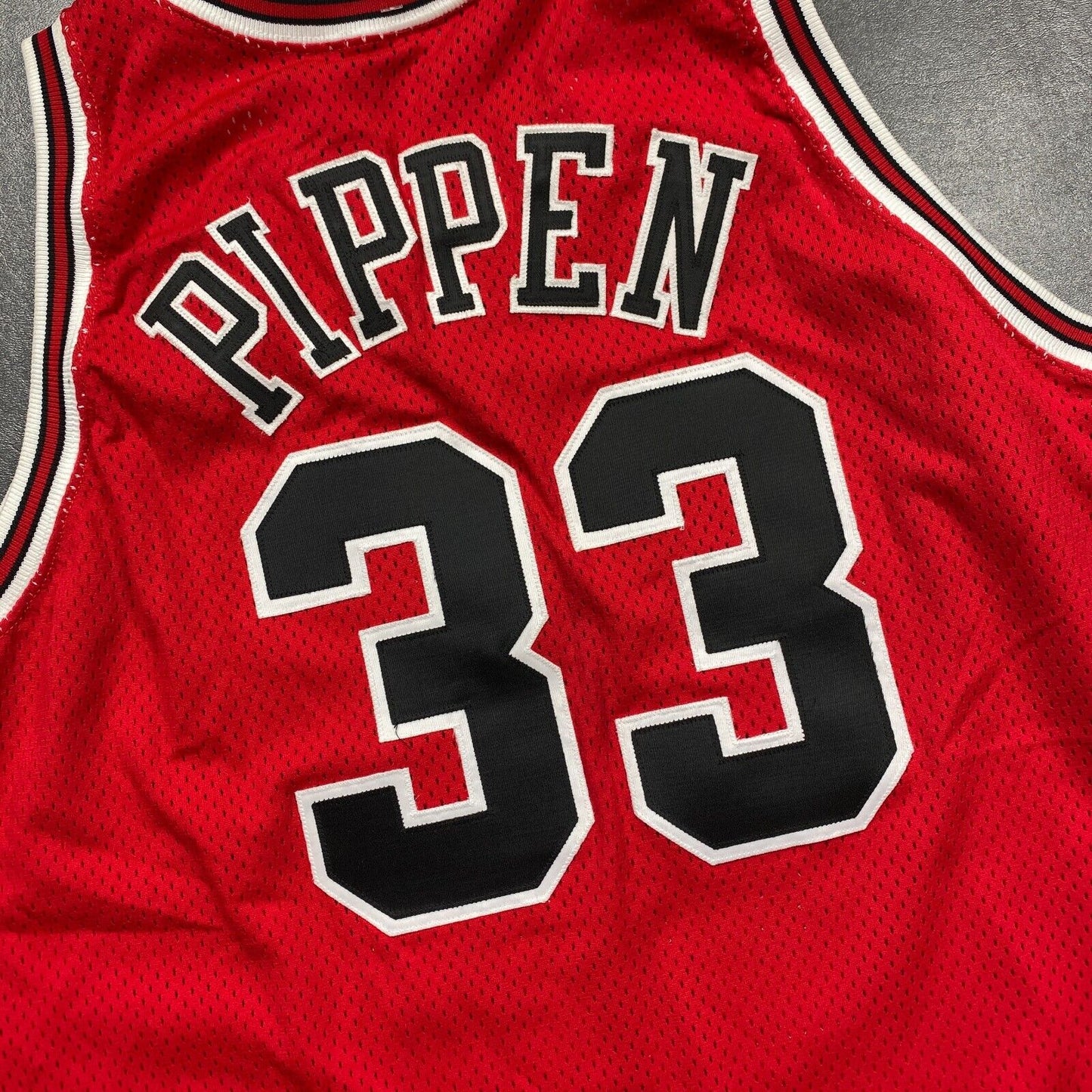 100% Authentic Scottie Pippen Vintage Champion Bulls Jersey Size 48 XL pro cut