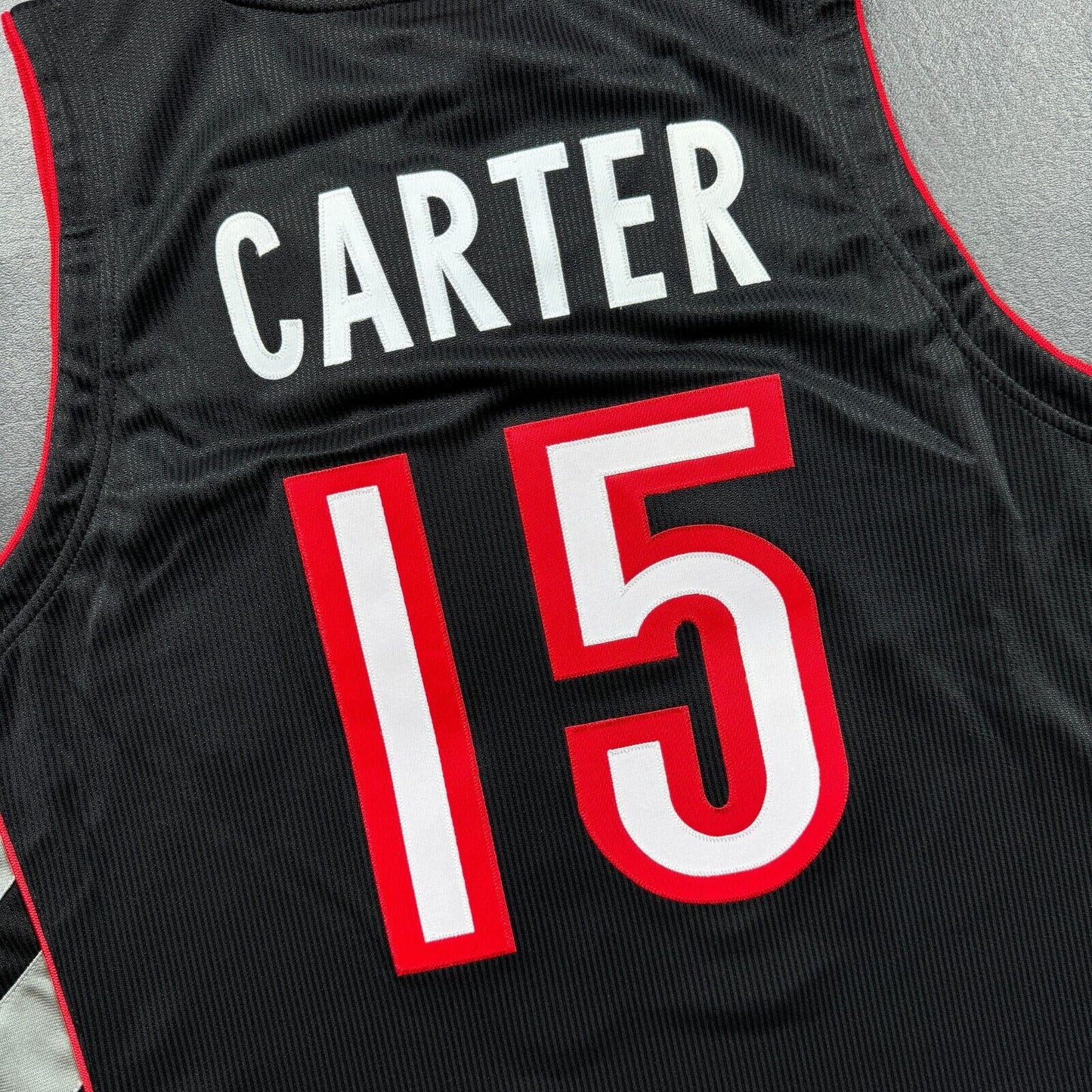 100% Authentic Vince Carter Mitchell & Ness 99 00 Raptors Jersey Size 44 L Mens