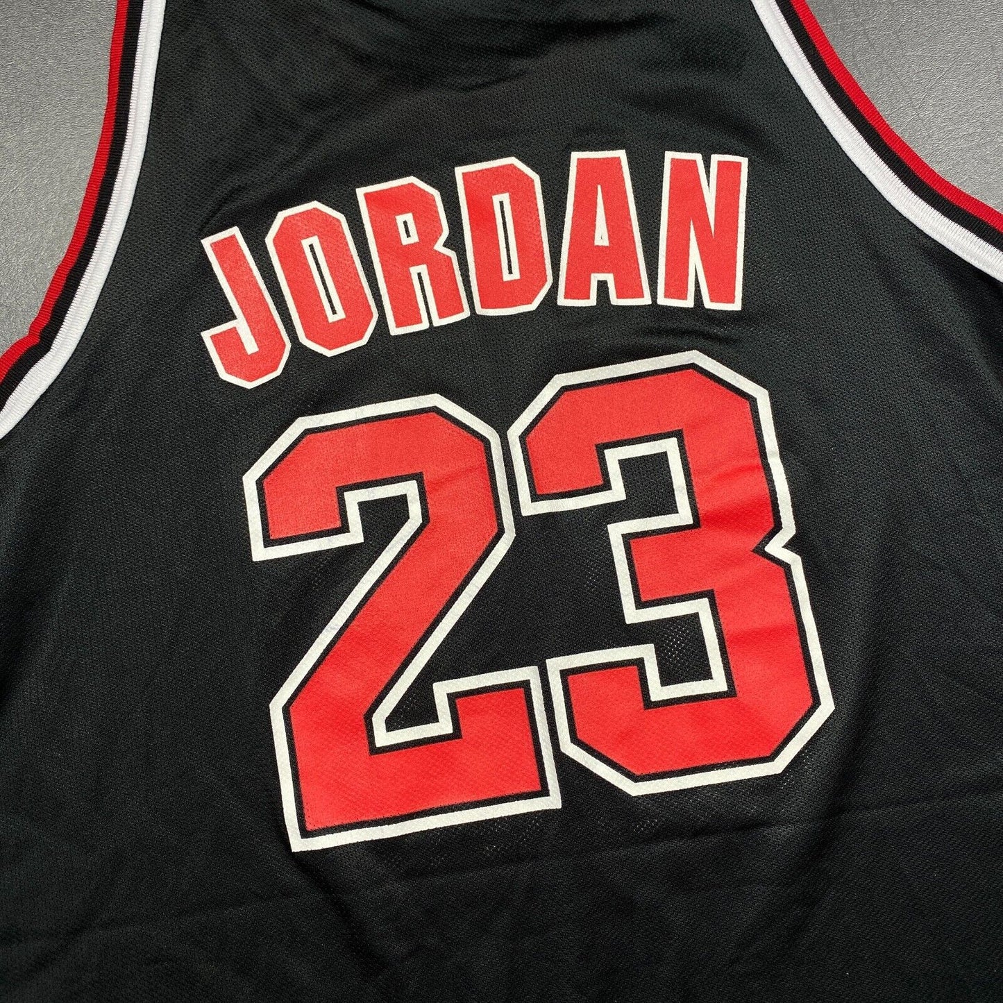 100% Authentic Michael Jordan Vintage Champion Bulls Jersey Size 48 L XL Mens