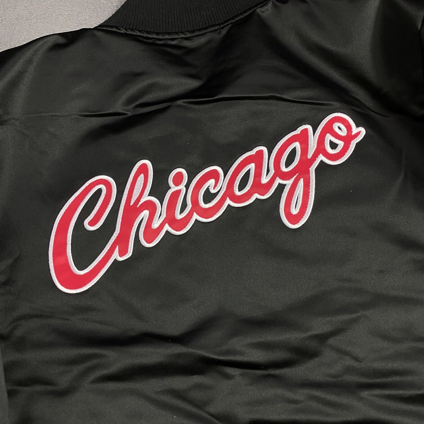 100% Authentic Chicago Bulls Mitchell Ness 1991 NBA Finals Satin Bomber Jacket S