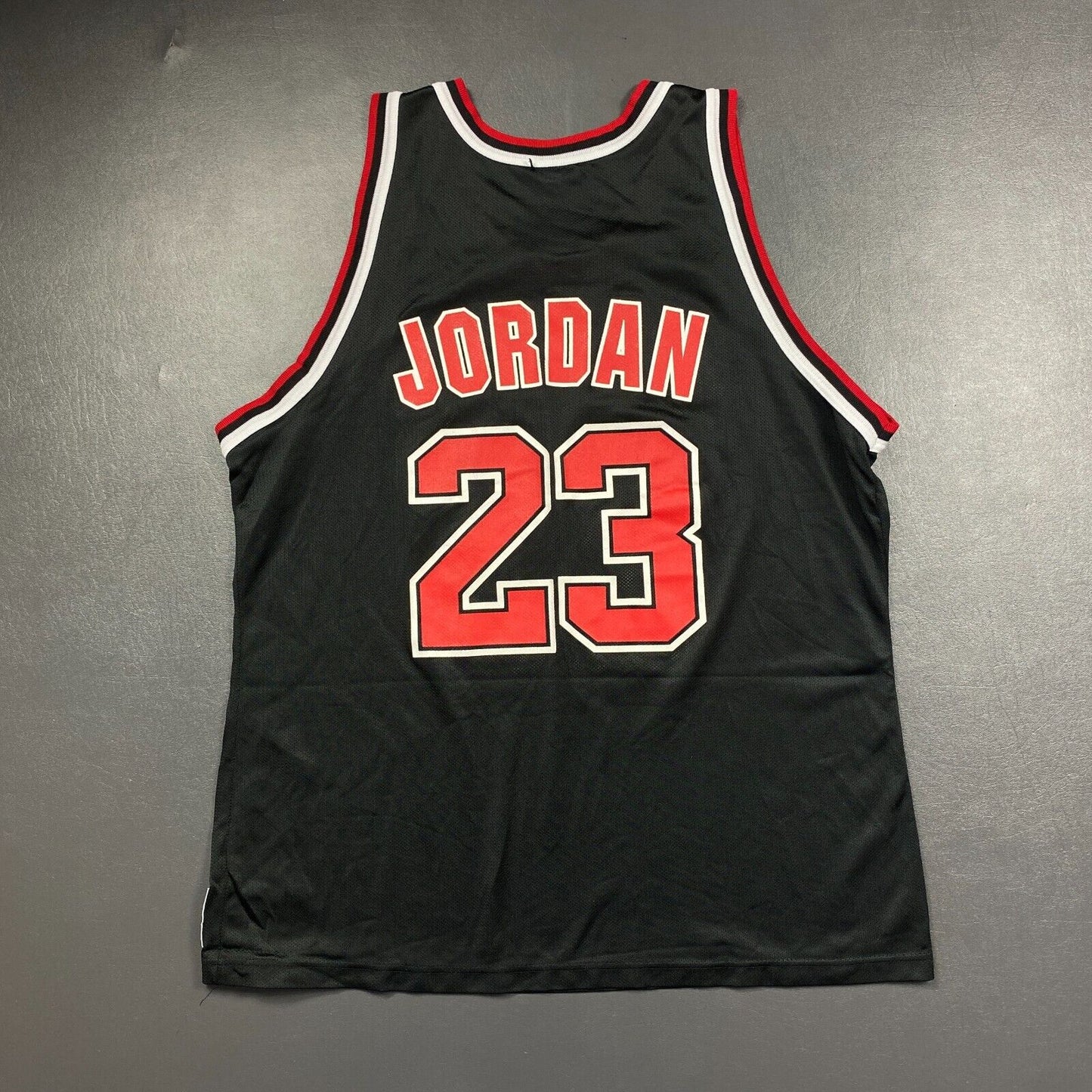 100% Authentic Michael Jordan Vintage Champion Bulls Jersey Size 48 L XL Mens