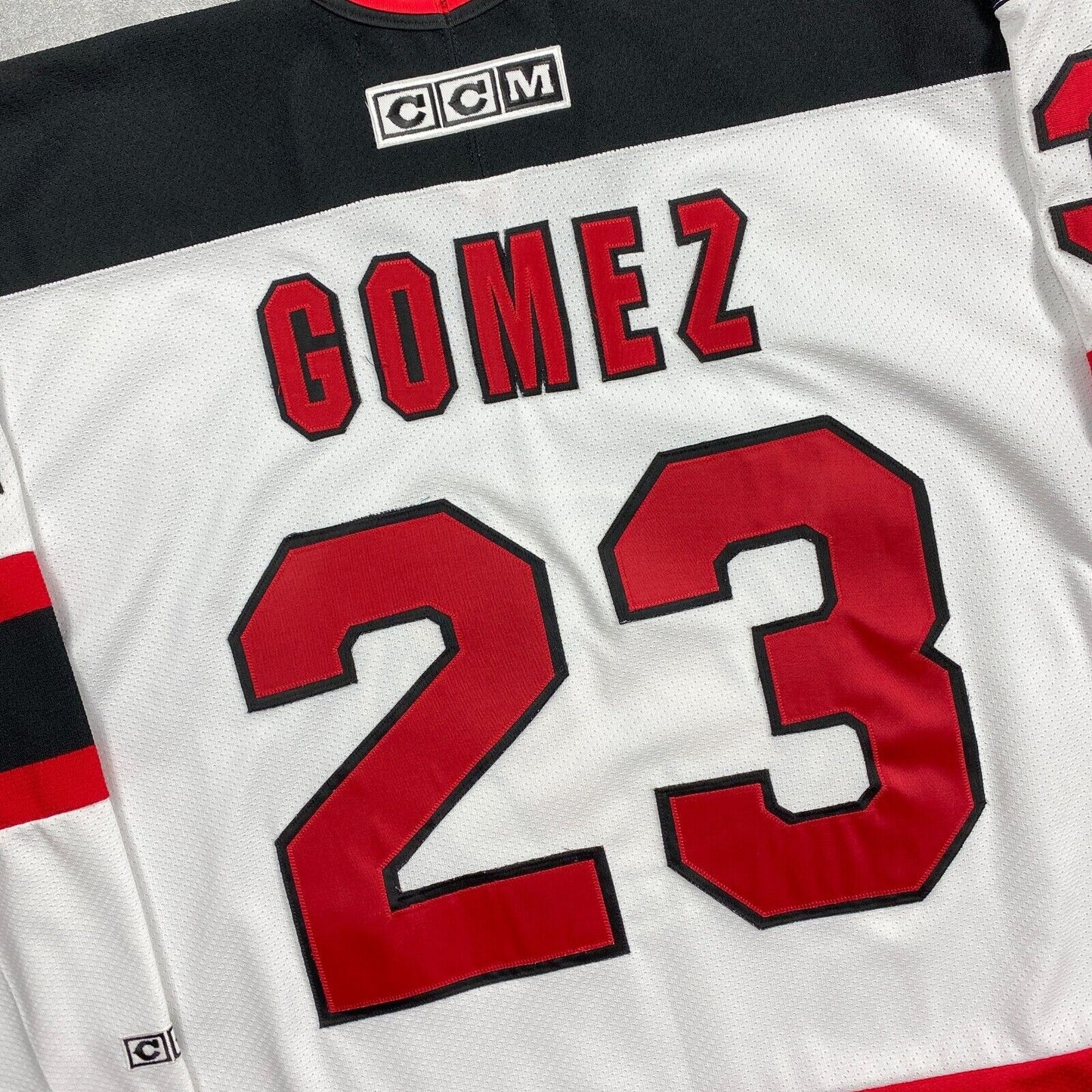 100% Authentic Scott Gomez Vintage CCM New Jersey Devils Jersey Size L Mens