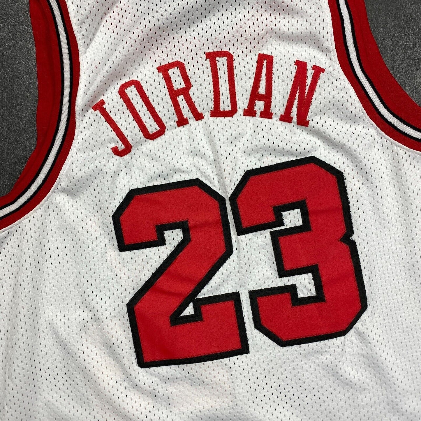 100% Authentic Michael Jordan Vintage Nike 84 85 Bulls Rookie Jersey Size L Mens