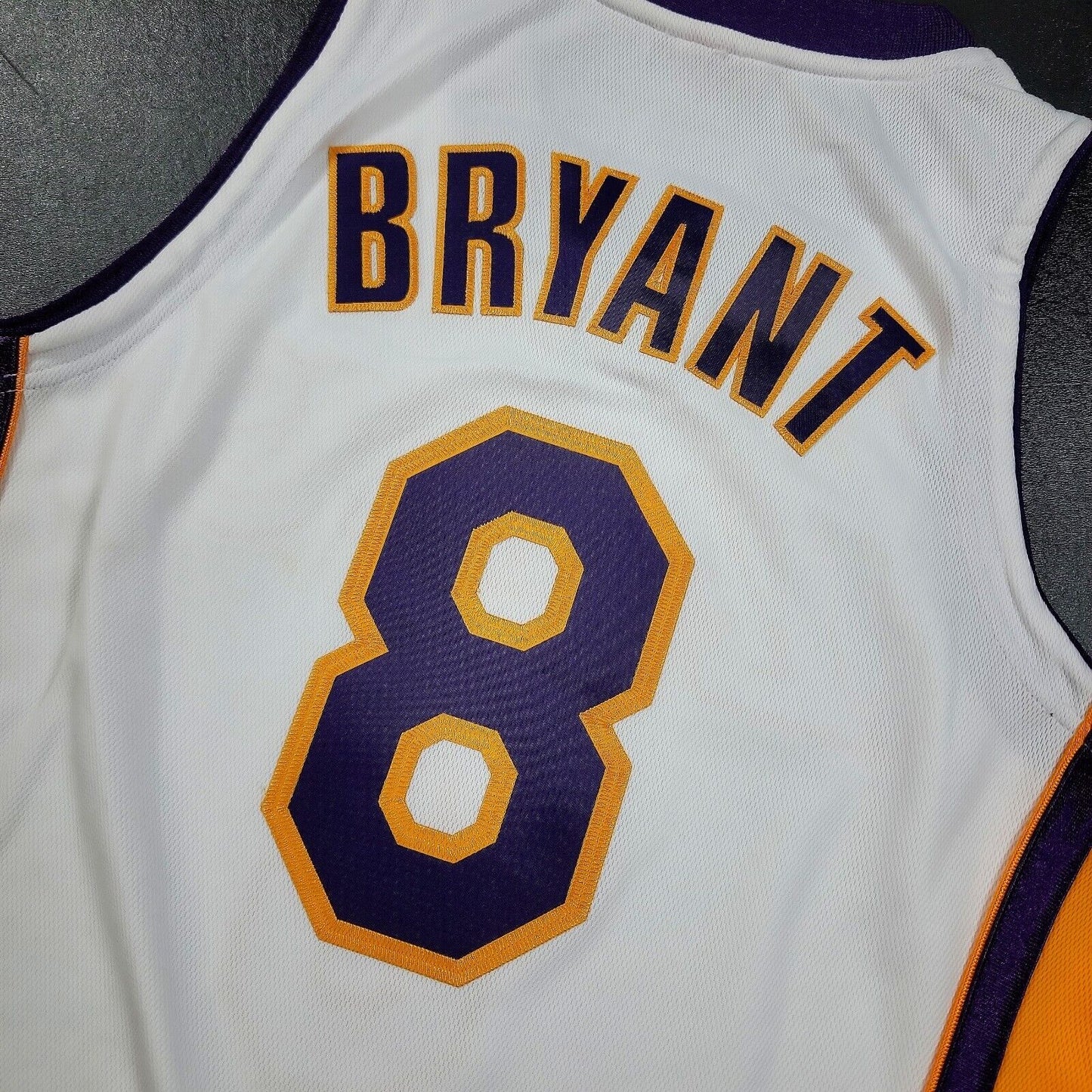 100% Authentic Kobe Bryant Mitchell & Ness 03 04 Lakers Jersey Size 40 M Mens