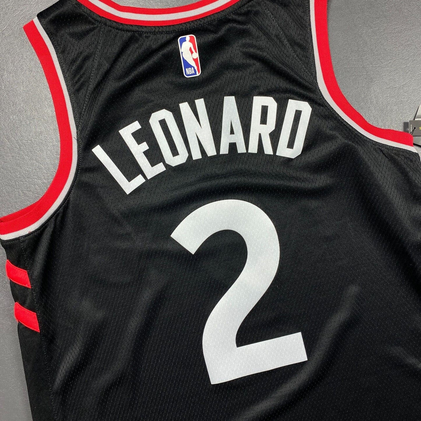 100% Authentic Kawhi Leonard Nike Toronto Raptors Statement Jersey Size 44 M