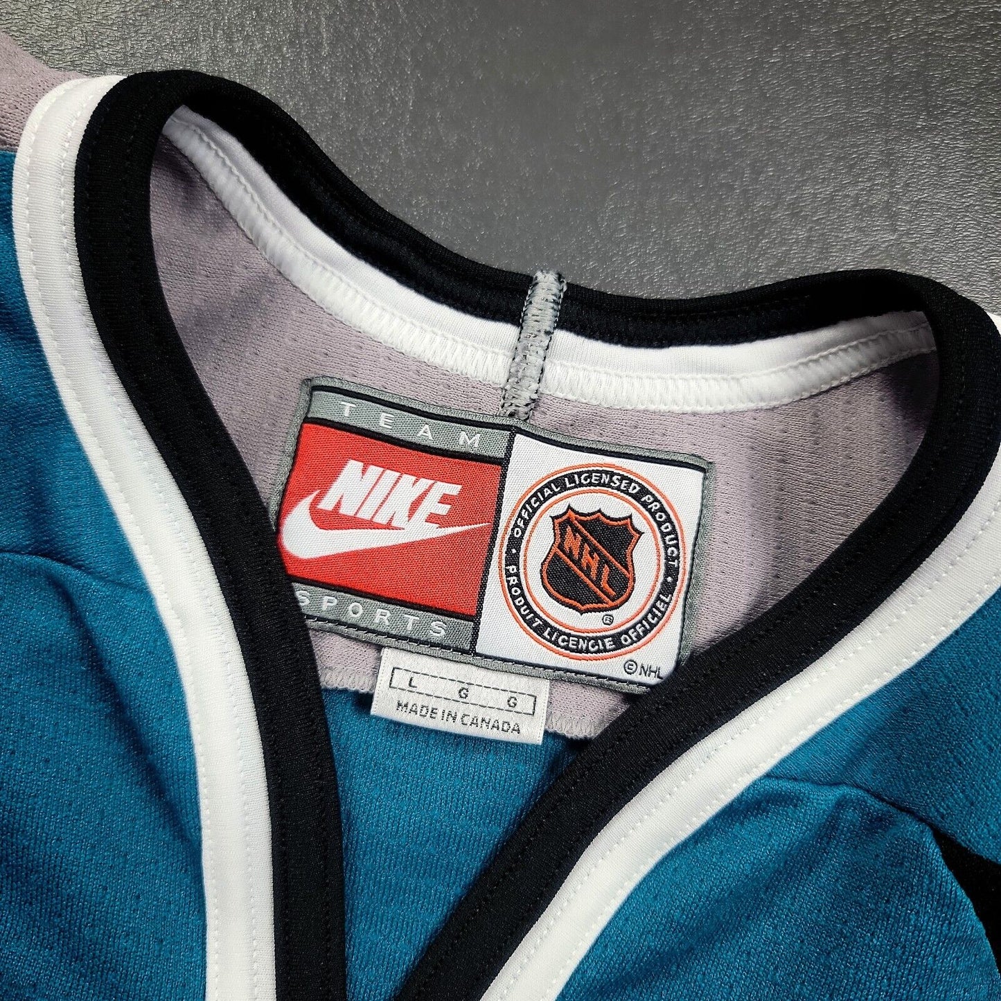 100% Authentic San Jose Sharks Vintage Nike NHL Jersey Size L Mens
