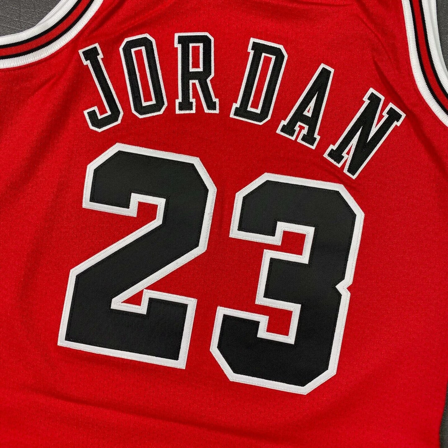 100% Authentic Michael Jordan Mitchell Ness 97 98 Bulls Jersey Size 40 M Mens