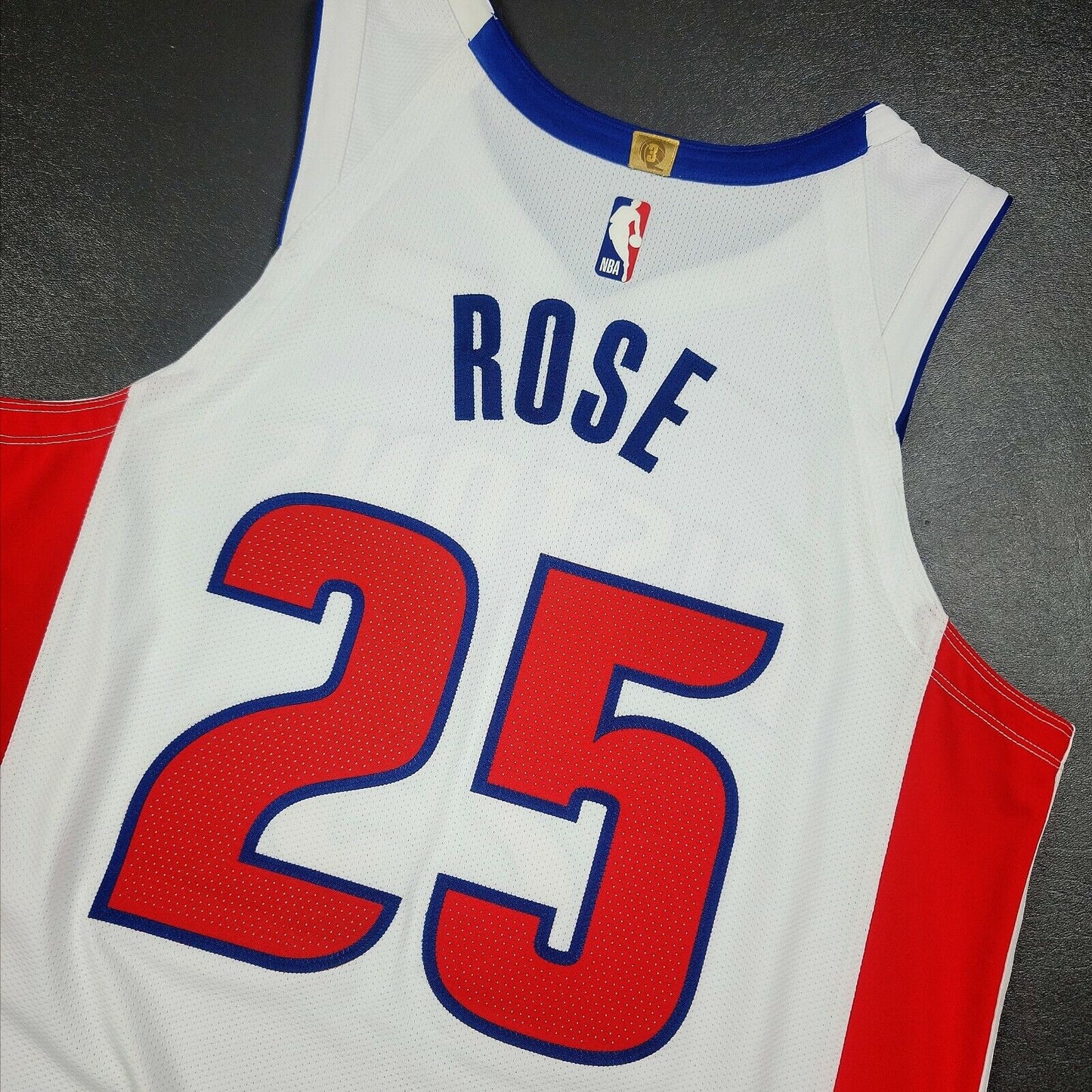 100% Authentic Derrick Rose Detroit Pistons Game Issued Jersey Fanatic COA 48+6"