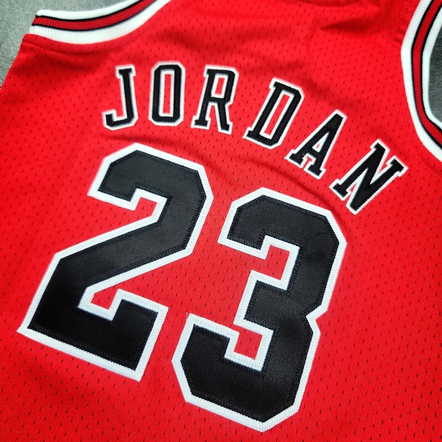 100% Authentic Michael Jordan Mitchell Ness 97 98 Bulls Jersey Size 18M Infant