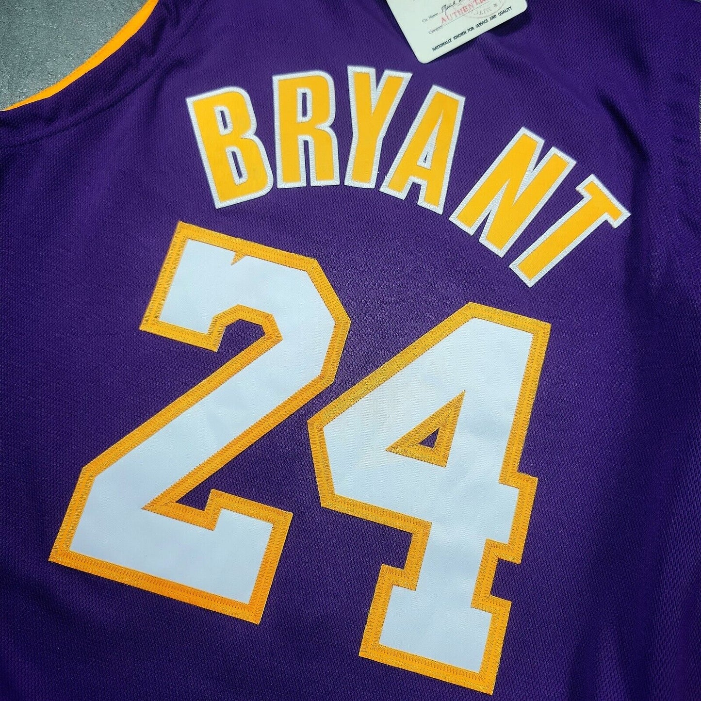 100% Authentic Kobe Bryant Mitchell Ness 08 2009 Finals Lakers Jersey Size 48 XL
