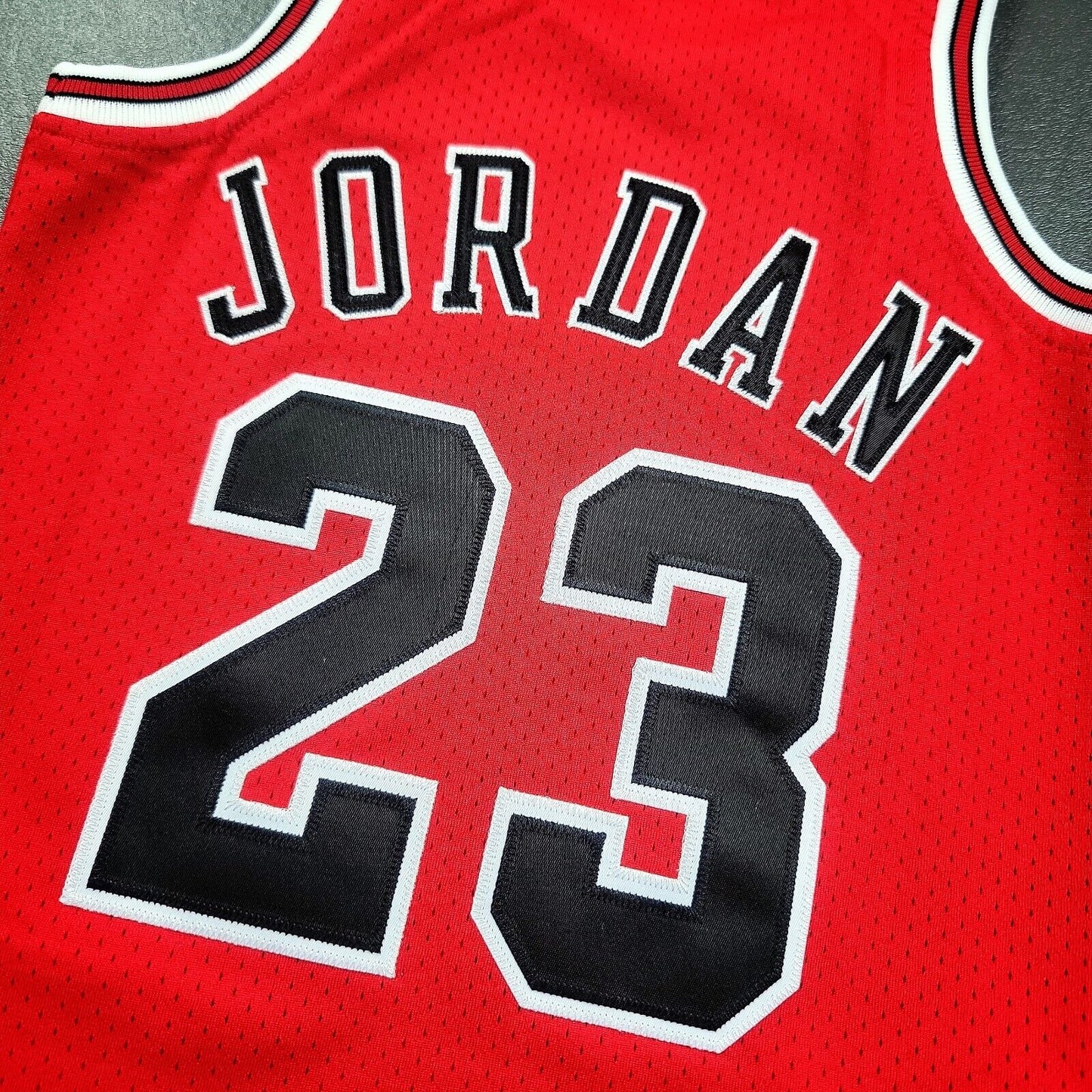 100% Authentic Michael Jordan Mitchell Ness 97 98 Bulls Jersey S4 Boys Preschool