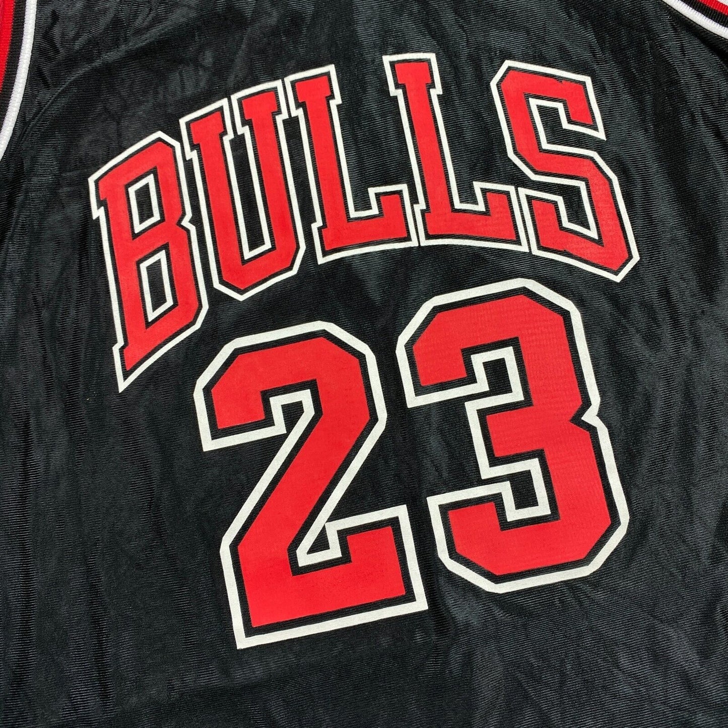 100% Authentic Michael Jordan Vintage Champion Bulls Reversible Jersey Size 44