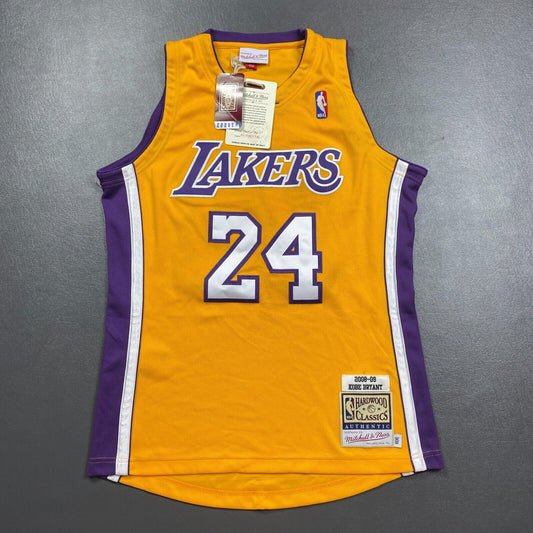 100% Authentic Kobe Bryant Mitchell Ness 08 09 Lakers Jersey Size 40 M Mens