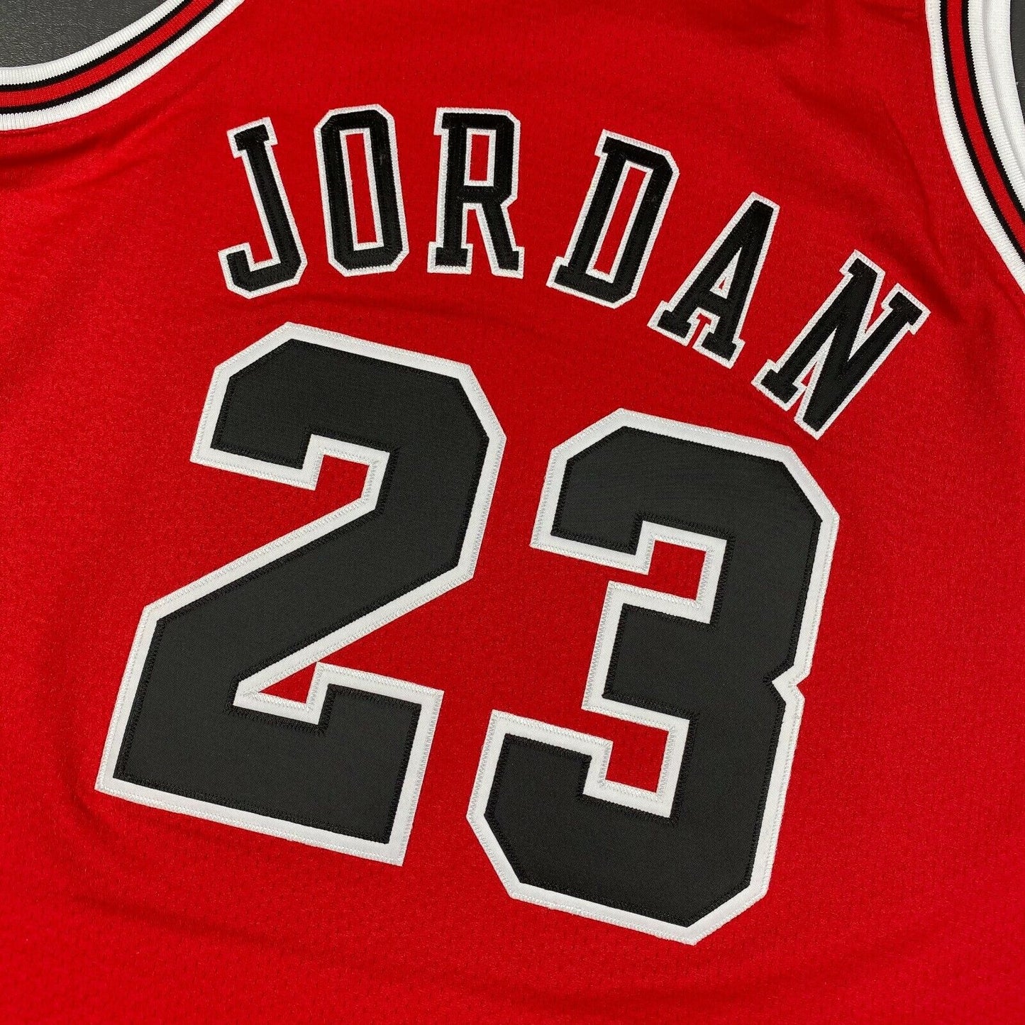 100% Authentic Michael Jordan Mitchell Ness 97 98 Bulls Jersey Size 44 L Mens