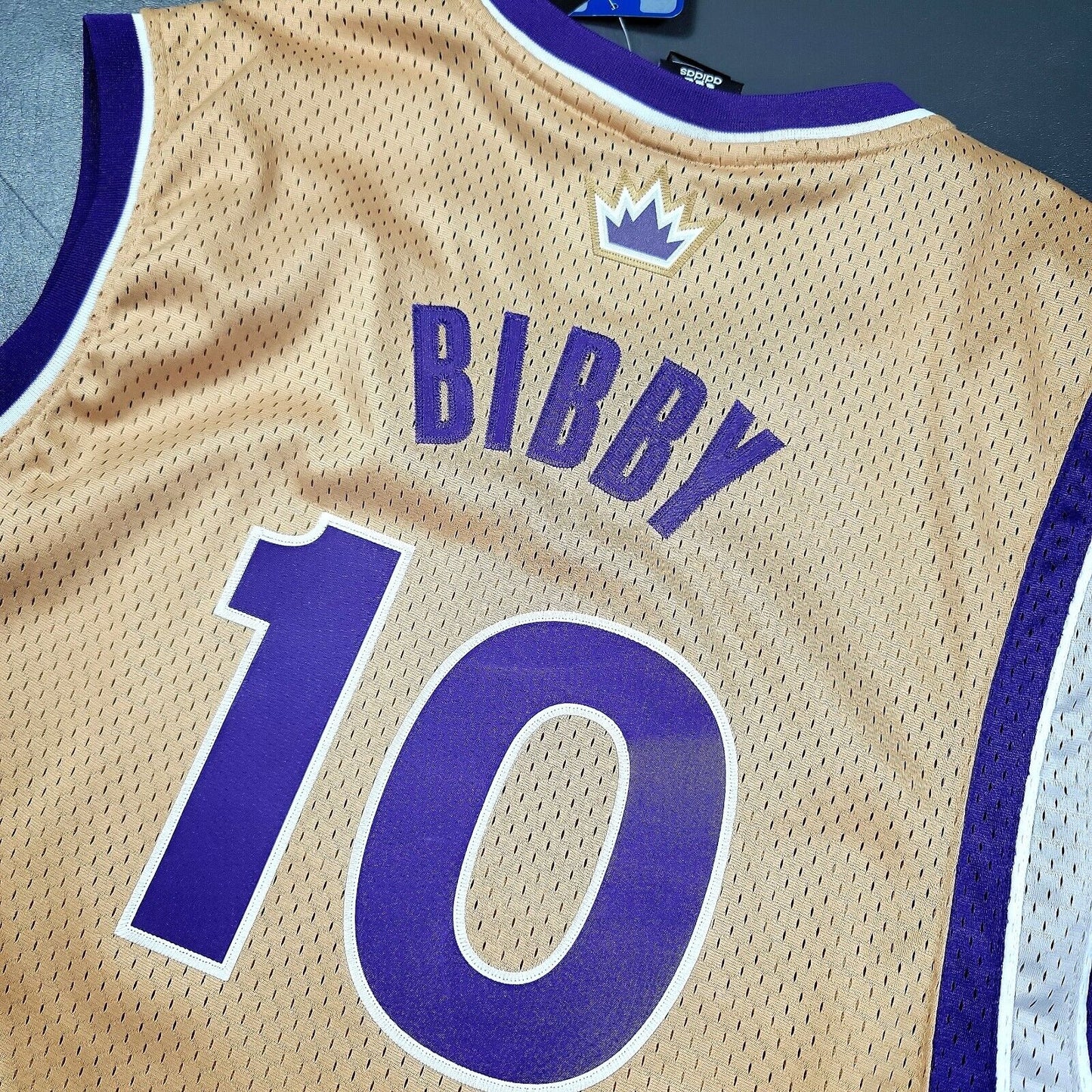 100% Authentic  Mike Bibby Vintage Adidas Kings Jersey Size XL Mens