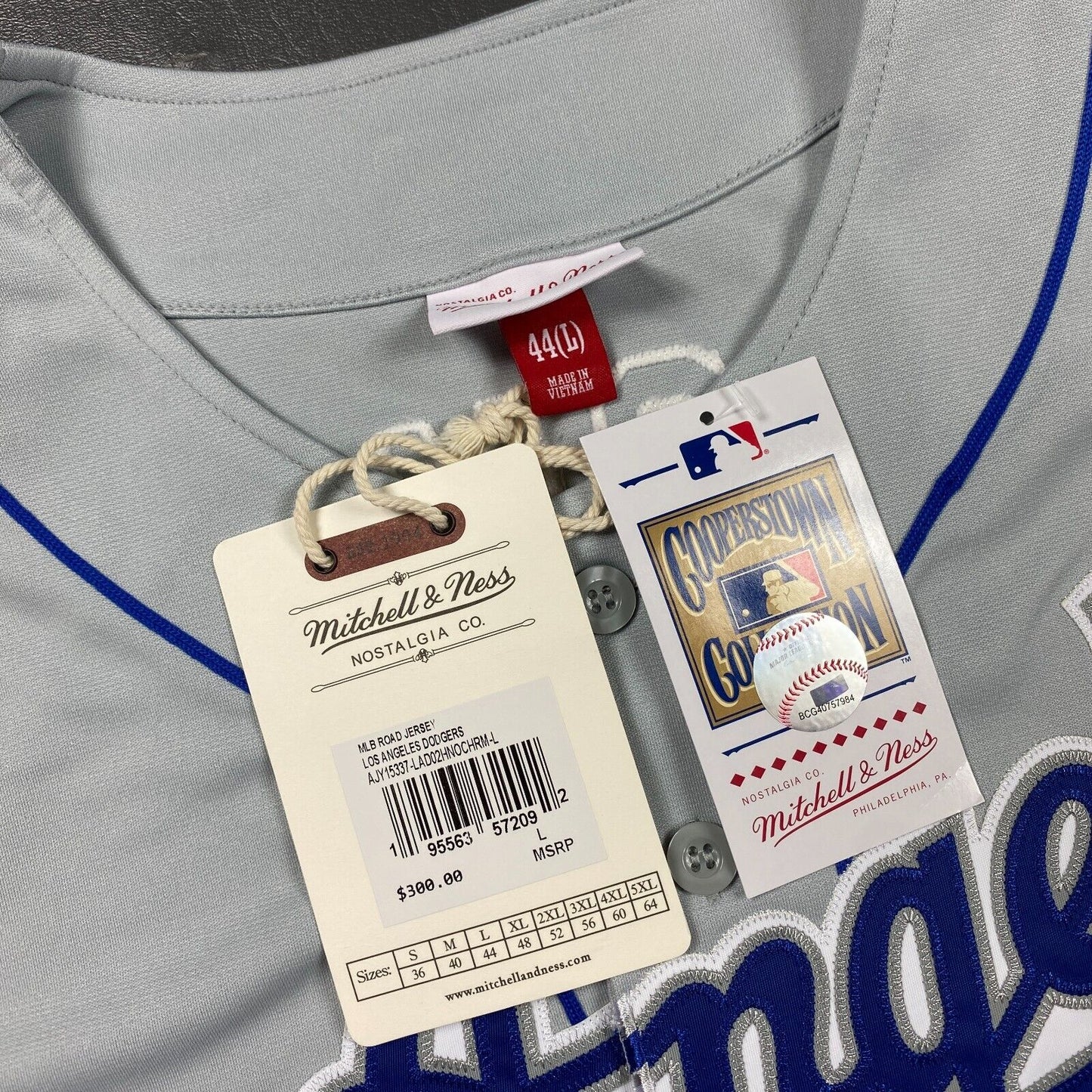 100% Authentic Hideo Nomo Mitchell Ness 2002 Los Angeles Dodgers Jersey 44 L