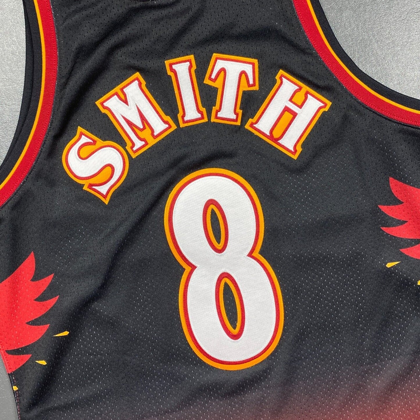 100% Authentic Steve Smith Mitchell & Ness 96 97 Atlanta Hawks Jersey Size 40 M