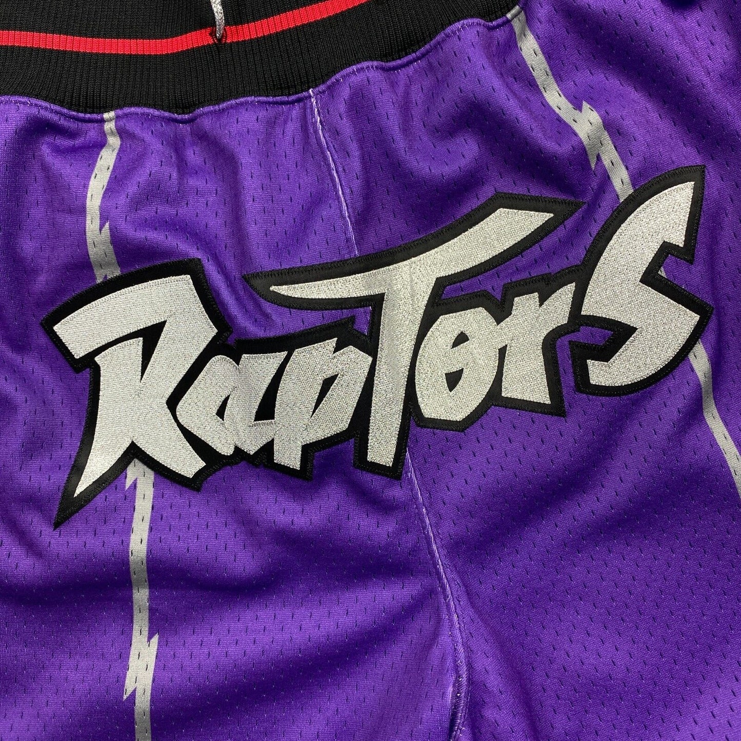 100% Authentic Just Don 95 96 Toronto Raptors Mitchell Ness Shorts Size XL Mens