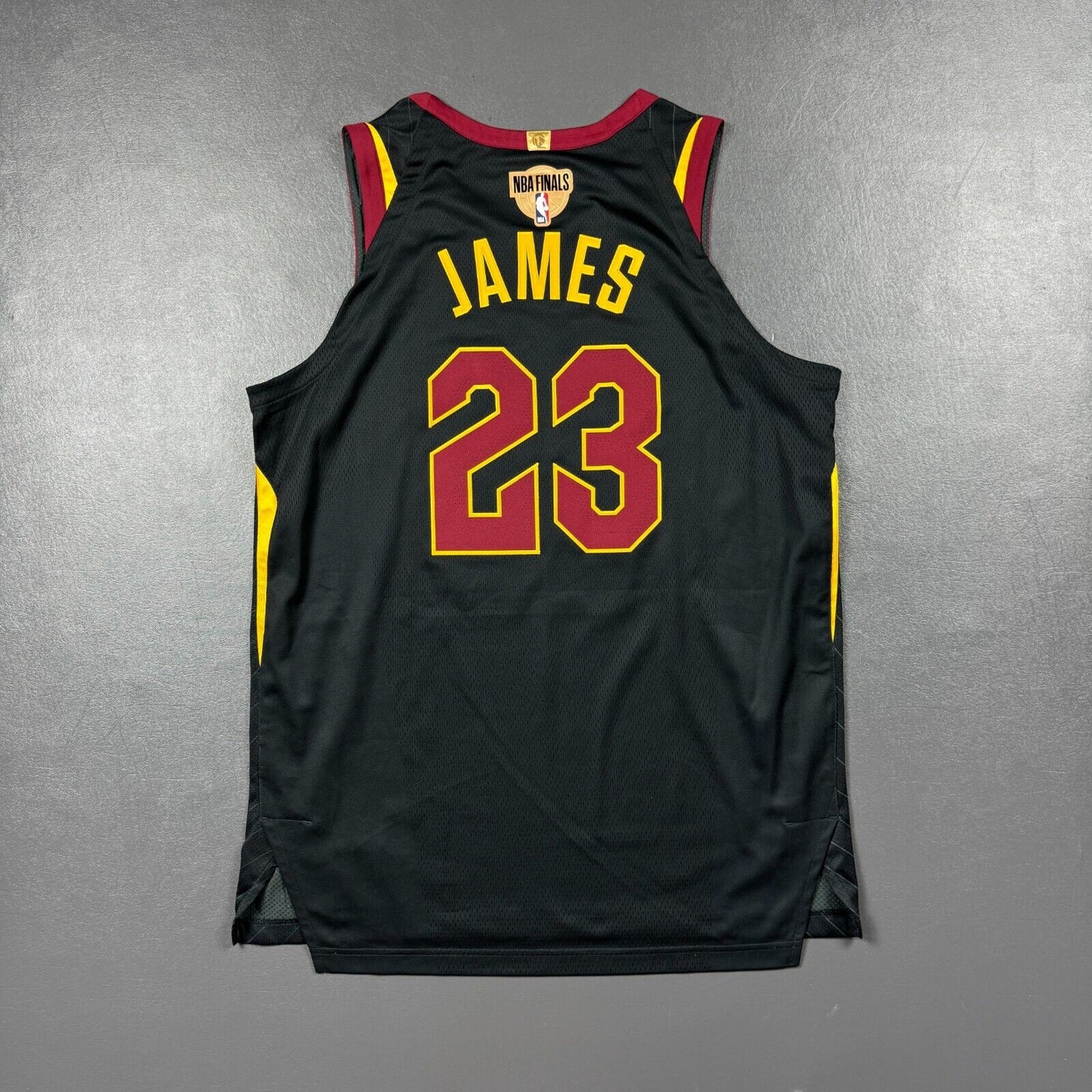 100% Authentic Lebron James Nike NBA Finals Cavaliers Statement Jersey 48 L Mens