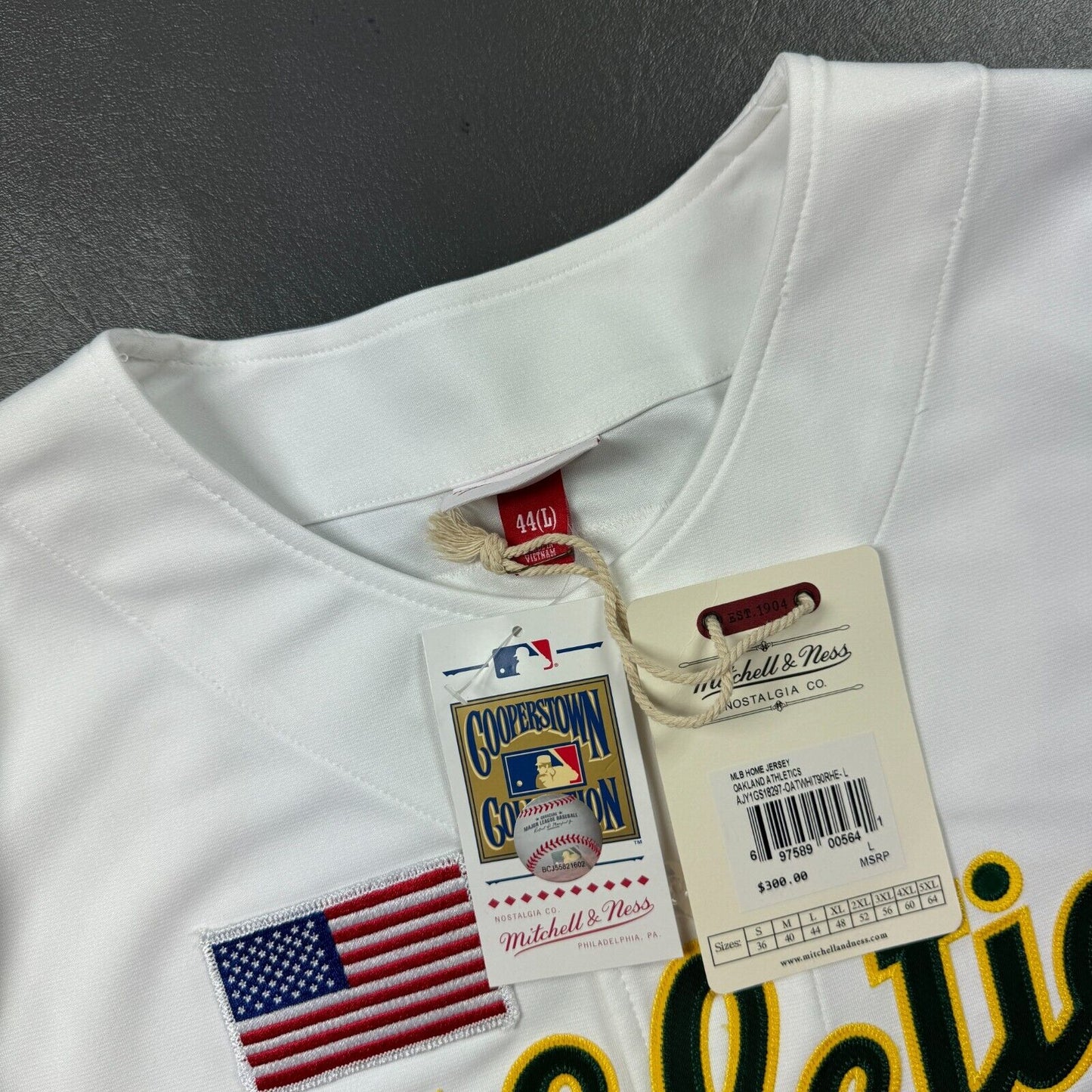 100% Authentic Rickey Henderson Mitchell & Ness 1990 Athletics Jersey 44 L