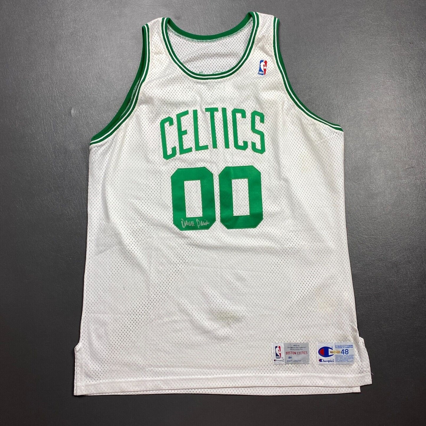 100% Authentic Robert Parish Signed Vintage Champion 9293 Celtics Pro Cut Jersey