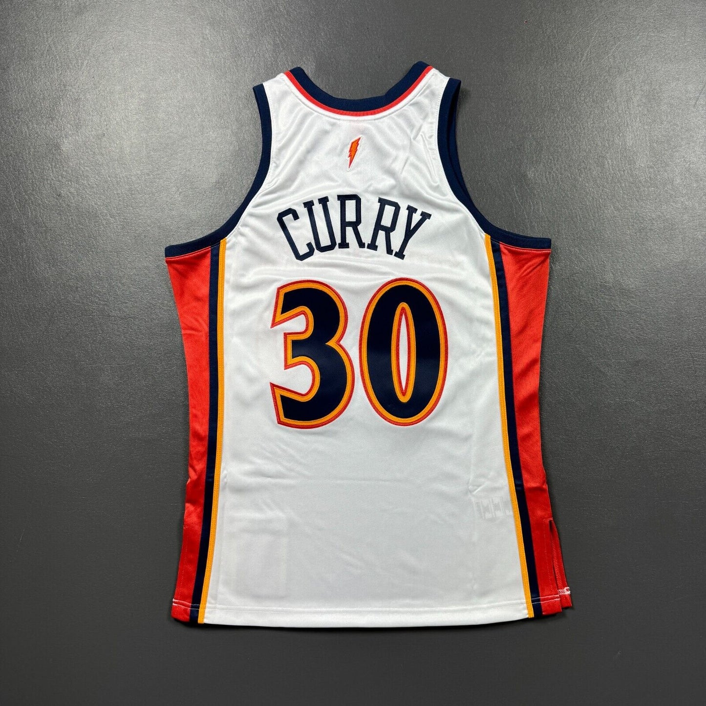 100% Authentic Stephen Curry Mitchell & Ness 09 10 Warriors Jersey Size 40 M Men