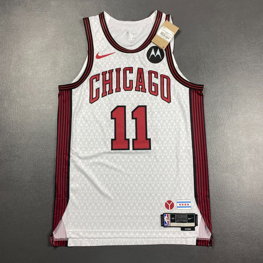 100% Authentic Demar DeRozan Nike Bulls City Edition Jersey Size 44 M Motorola