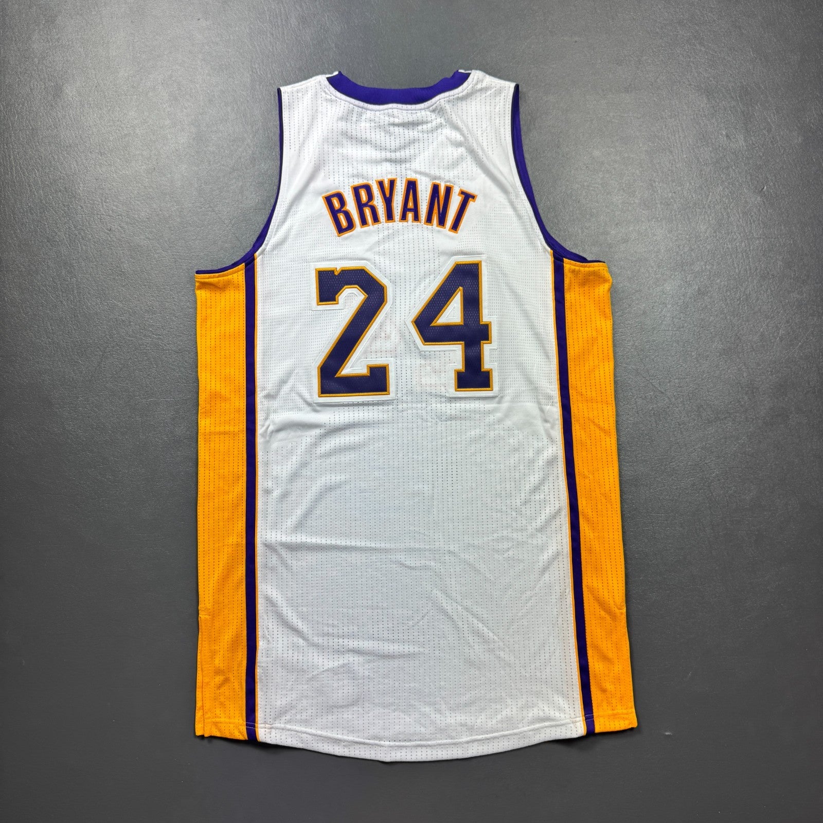 Kobe Bryant Los Angeles 2XL ゲームシャツ Bboy Kobe Bryant Los Angeles Lakers BRAND X Awaken The Beast