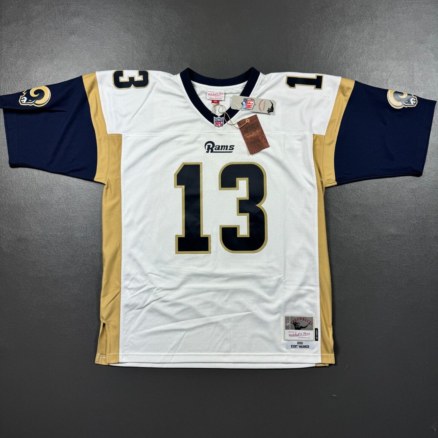 100% Authentic Kurt Warner Mitchell Ness 2001 Rams Legacy Jersey 40 M Mens