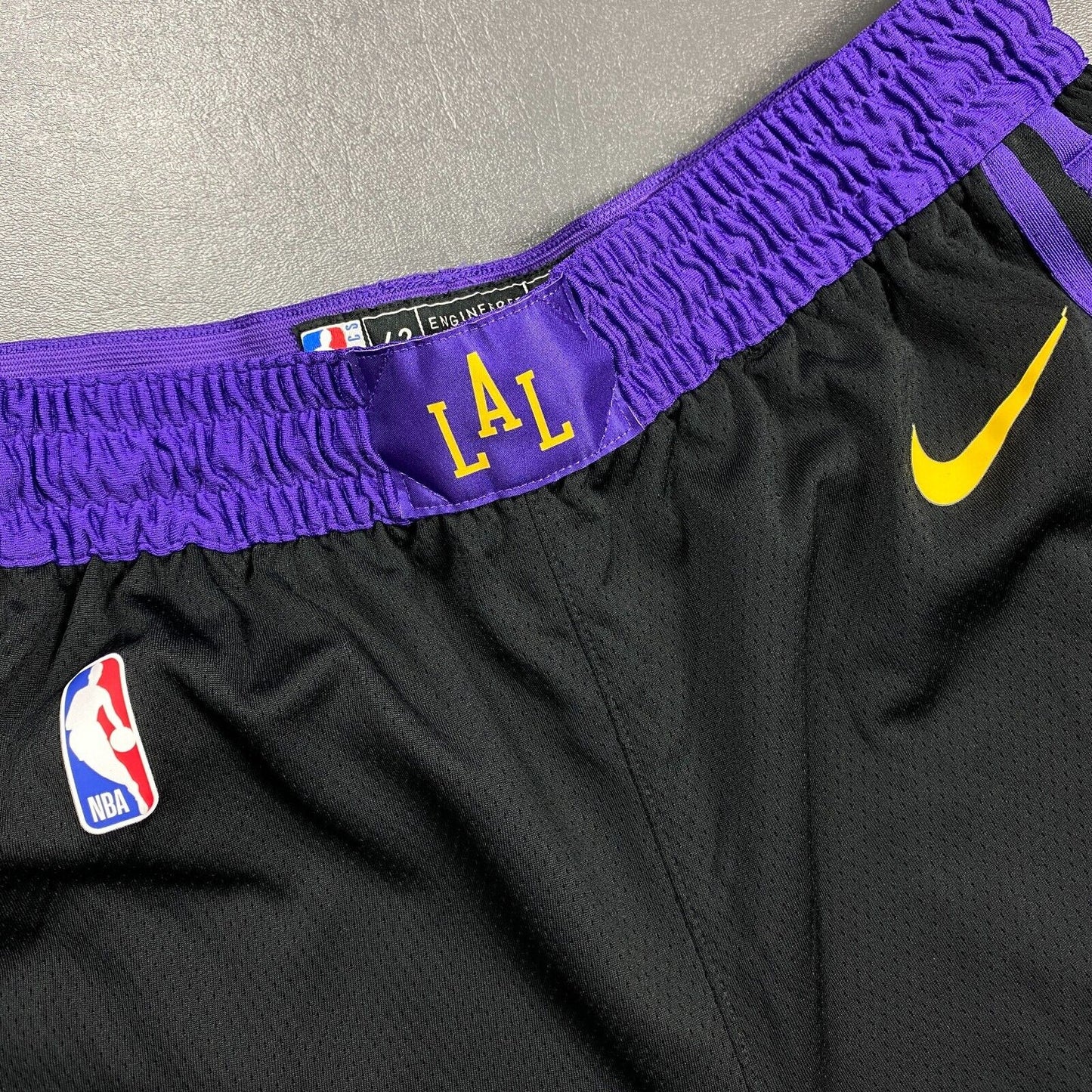 100% Authentic Los Angeles Lakers Nike City Edition Swingman Shorts 42 XL Mens