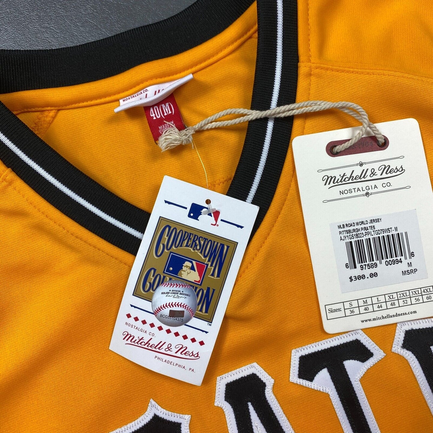 100% Authentic Willie Stargell Mitchell Ness 1979 Pirates Jersey Size 40 M Mens