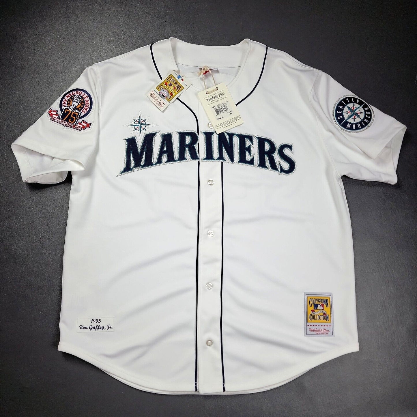 100% Authentic Ken Griffey Jr Mitchell & Ness 1995 Mariners Jersey Size 52 2XL