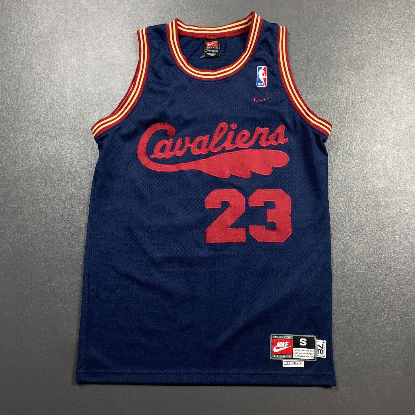 100% Authentic Lebron James Nike Cavaliers HWC Swingman Jersey Size S Mens