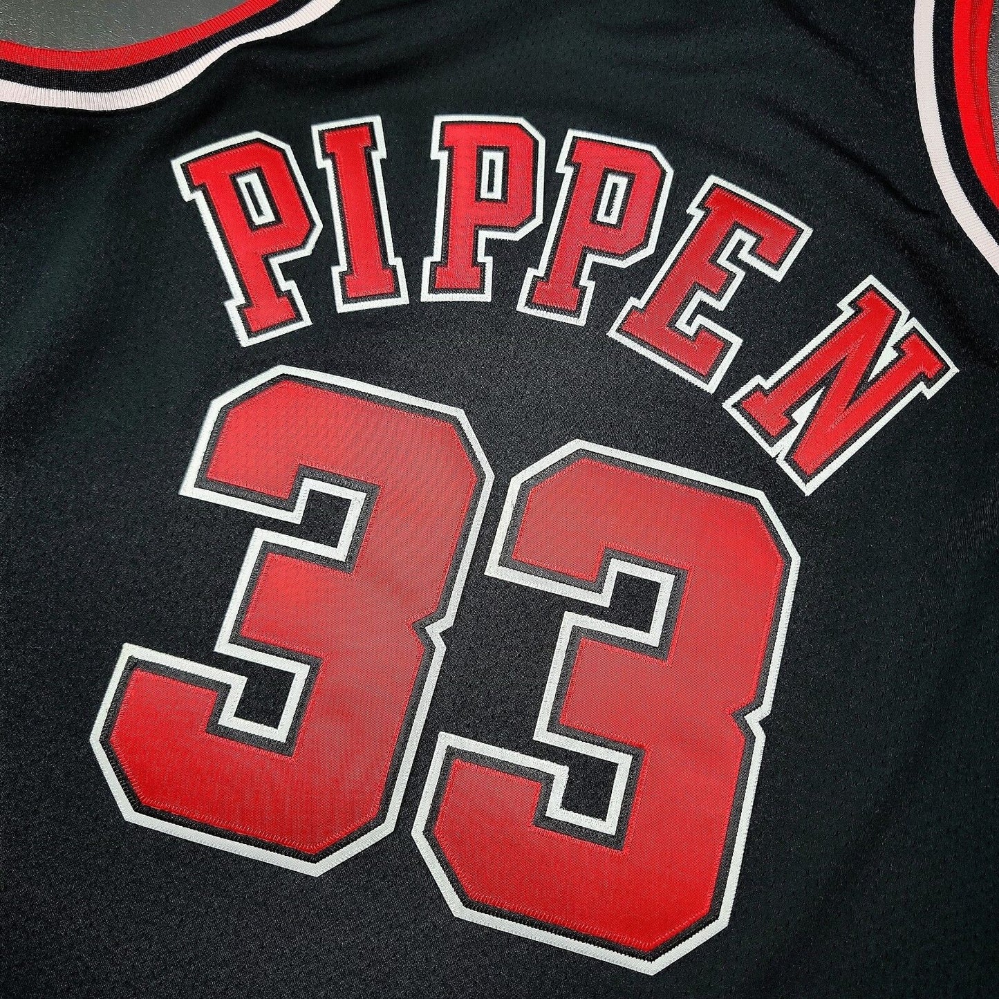 100% Authentic Scottie Pippen Mitchell Ness 97 98 Bulls Jersey Size 48 XL Mens