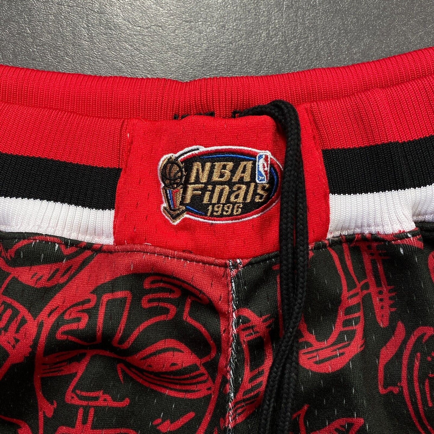 100% Authentic Hebru Brantley x Mitchell Ness 97 98 Bulls Shorts 48 XL - jordan