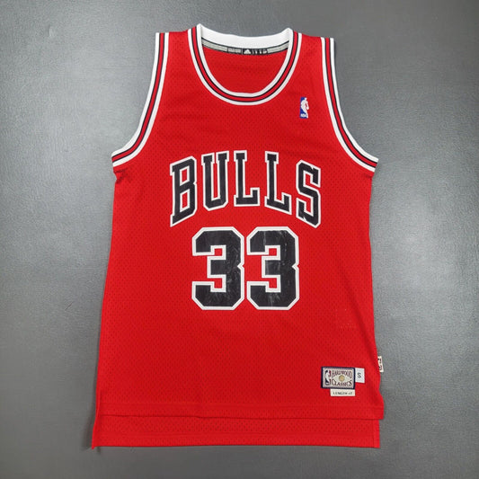 100% Authentic Scottie Pippen Adidas Hardwood Classics Bulls Jersey Size S ( M )