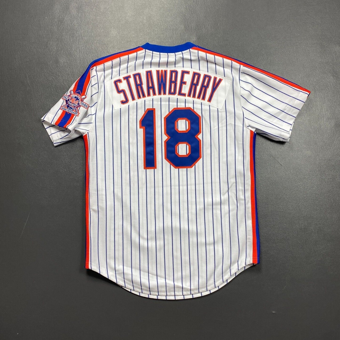 100% Authentic Darryl Strawberry Mitchell & Ness 1986 NY Mets Jersey Size 44 L