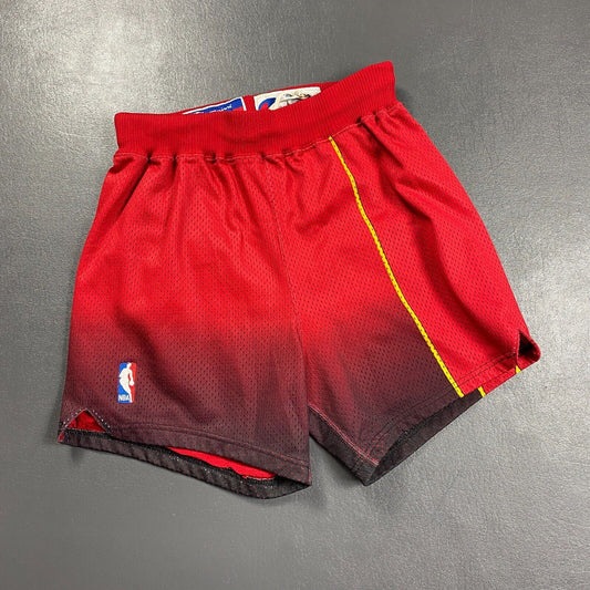 100% Authentic Atlanta Hawks Vintage Champion Shorts Size 34 Mens Pro Cut