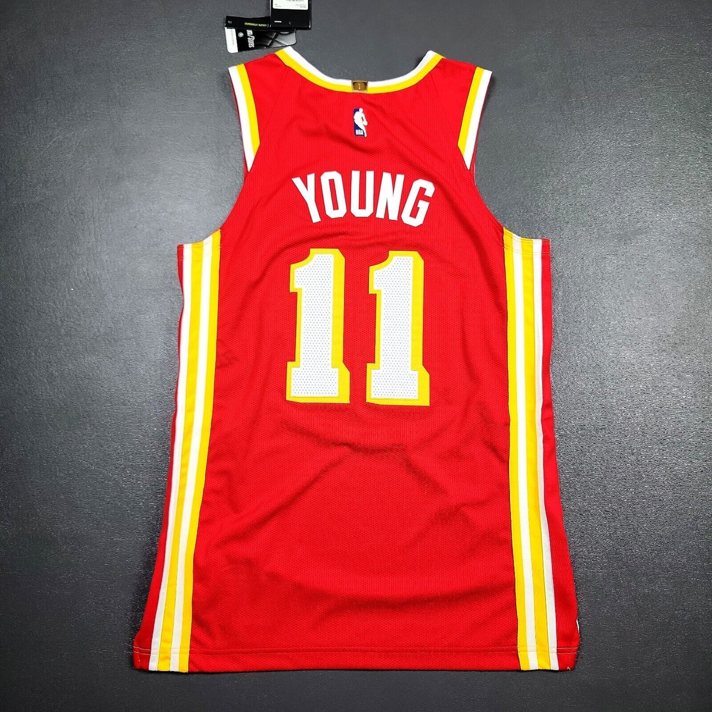 100% Authentic Trae Young Nike Hawks Icon Edition Jersey 44 M ShareCare Patch