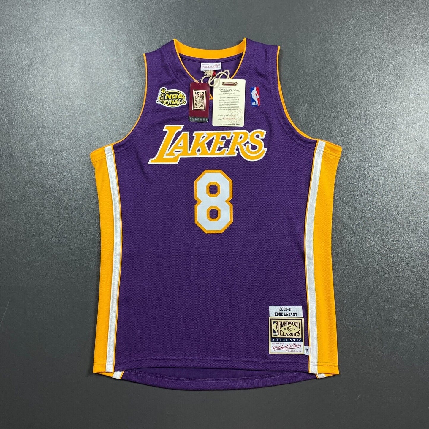 100% Authentic Kobe Bryant Mitchell Ness 00 01 Finals LA Lakers Jersey Size 44 L