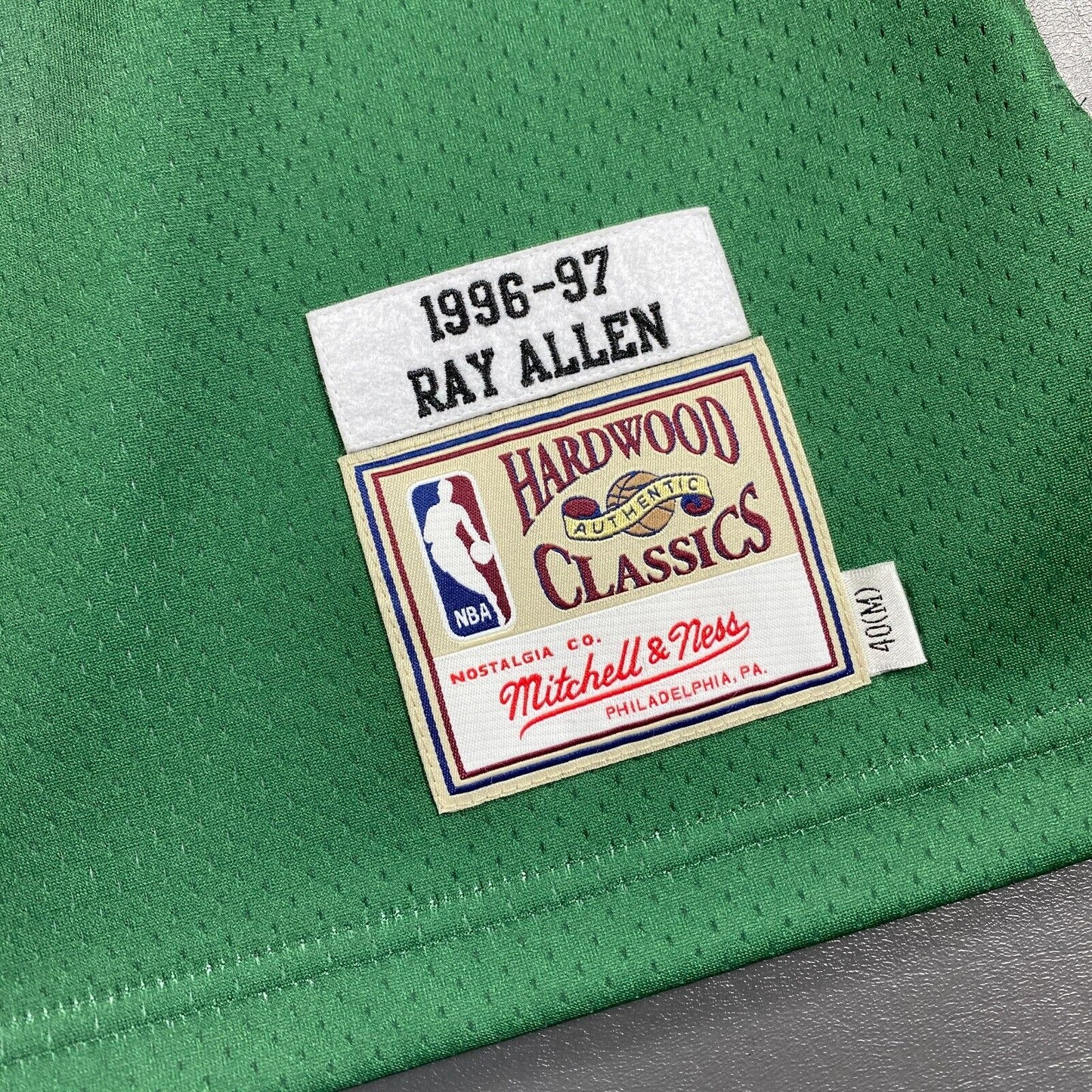 100% Authentic Ray Allen Mitchell & Ness 96 97 Bucks Jersey Size 40 M Mens
